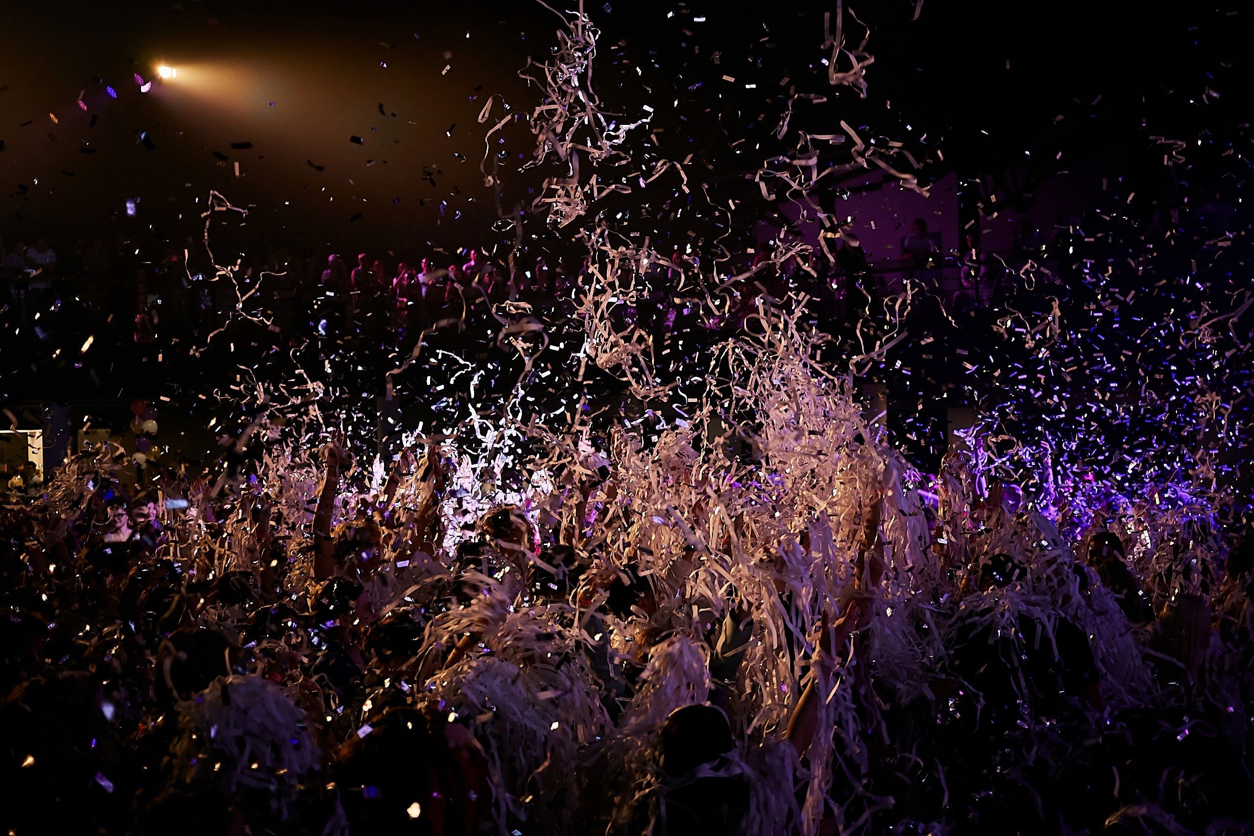 Выпускной 2024 концертный зал Академия ВТБ. Фотограф и Видеограф в Москве. Олег Корушев