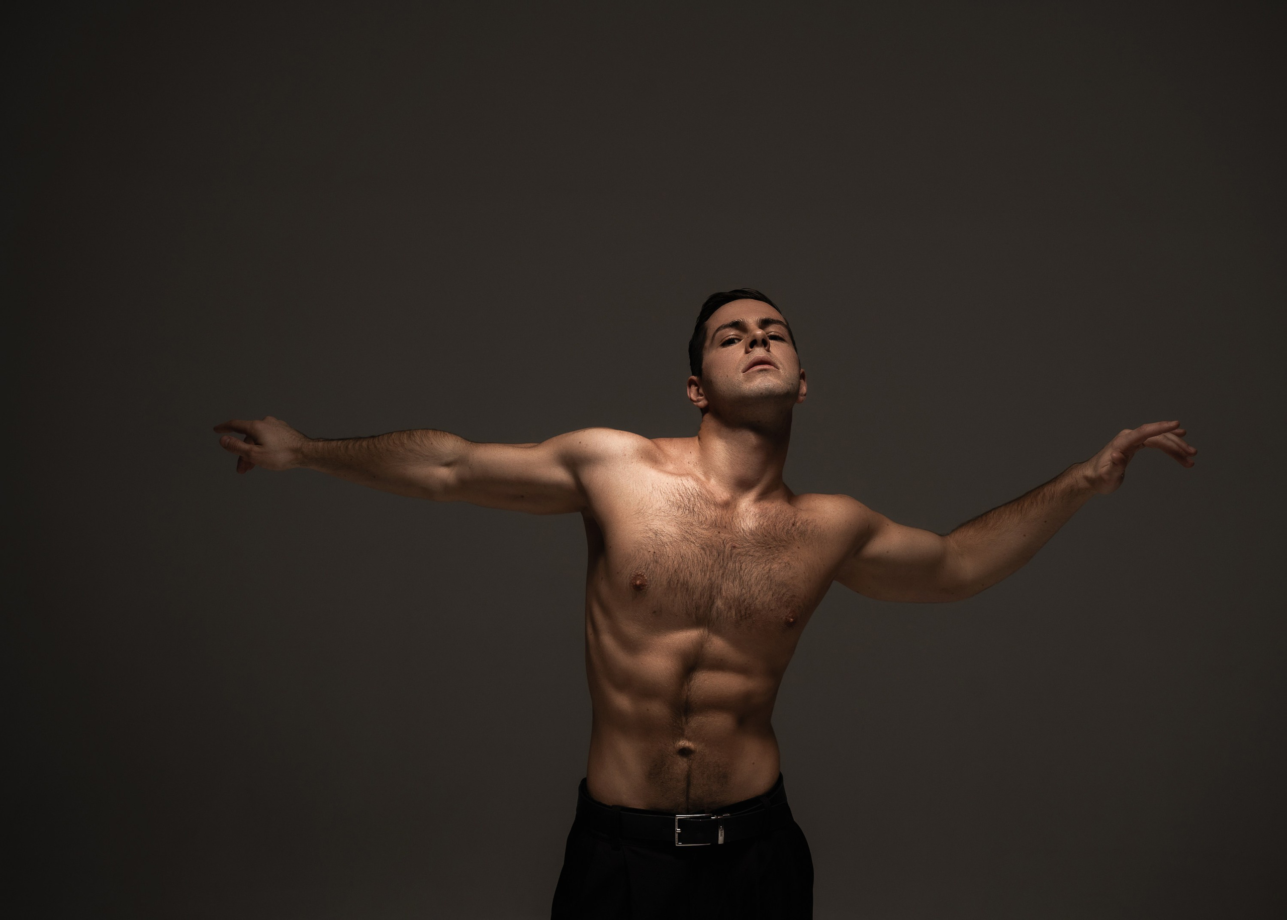 ДМИТРИЙ. Женский портрет