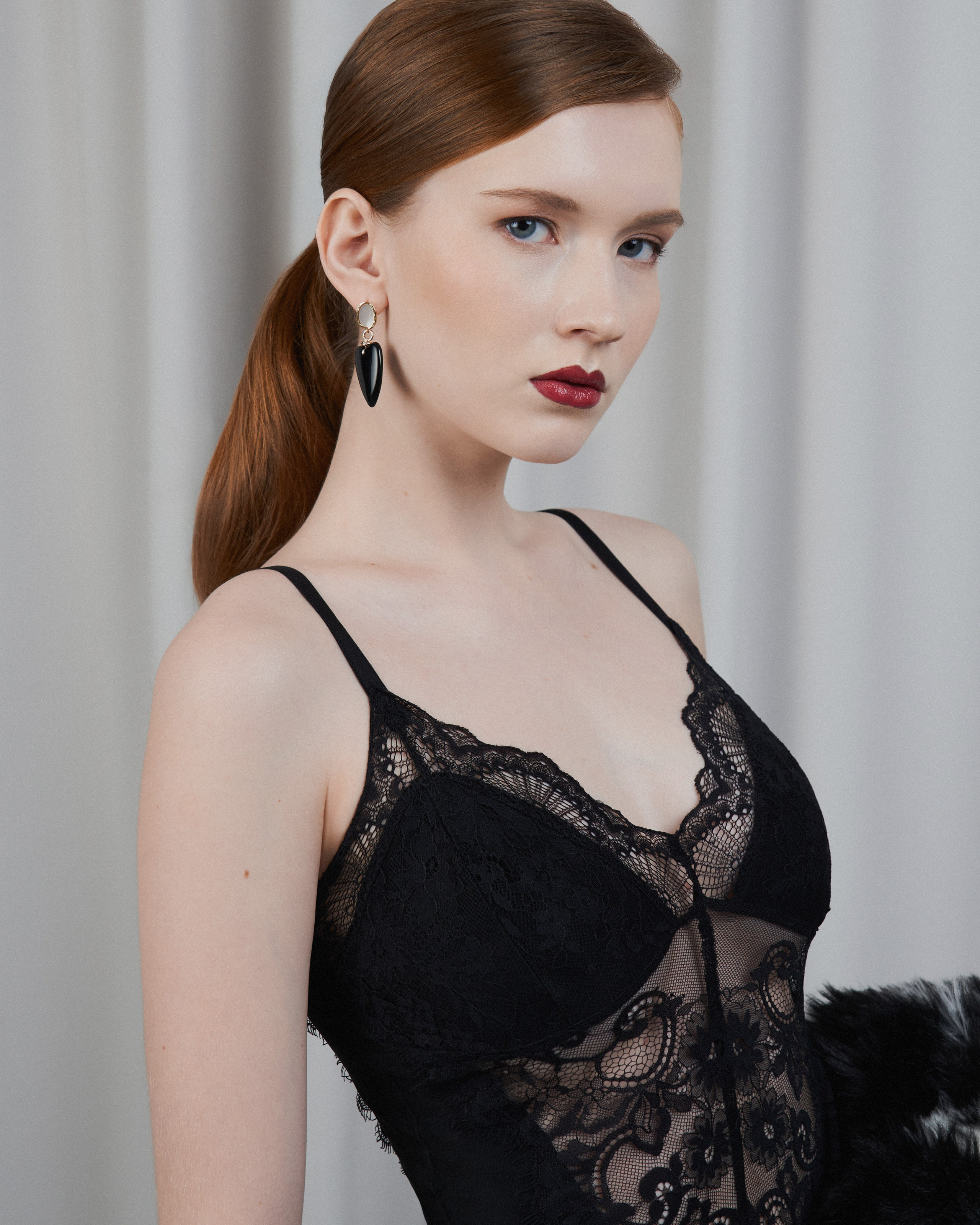 No name. Ретушер для брендов одежды в Москве Струцкая Кристина