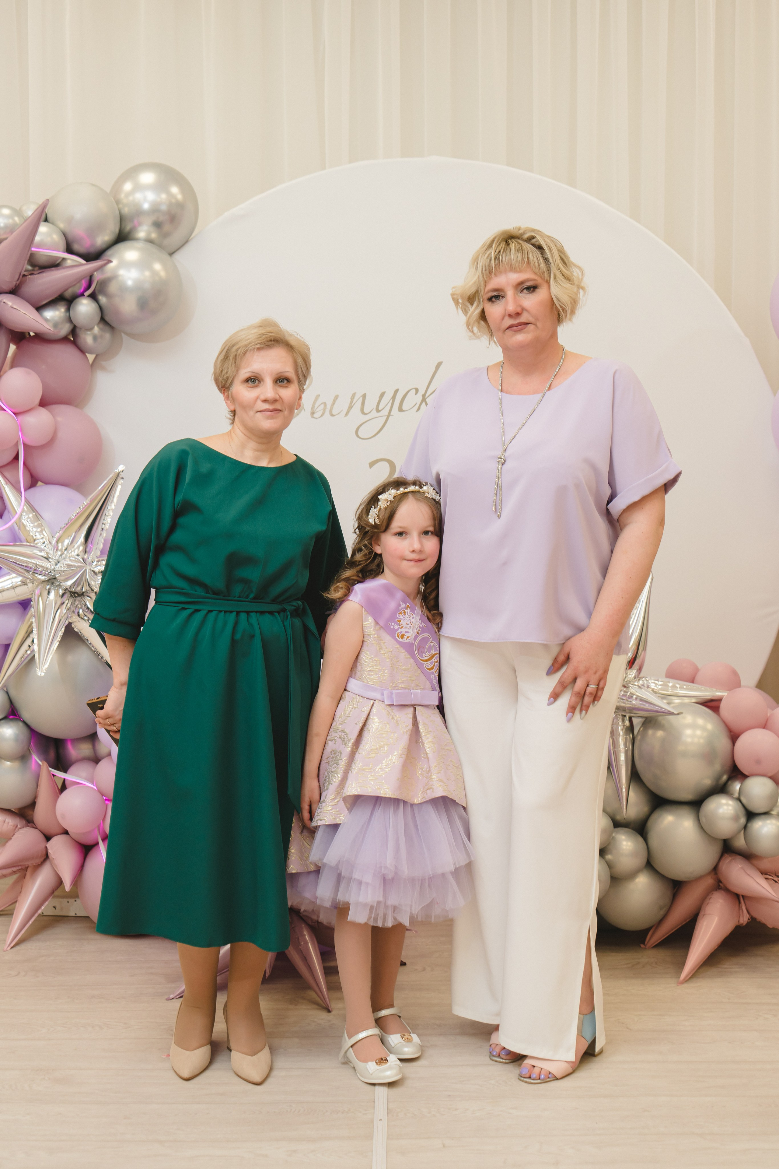 Отзывы. Фотограф в детский сад в Екатеринбурге, выпускные альбомы Юлия Умерова