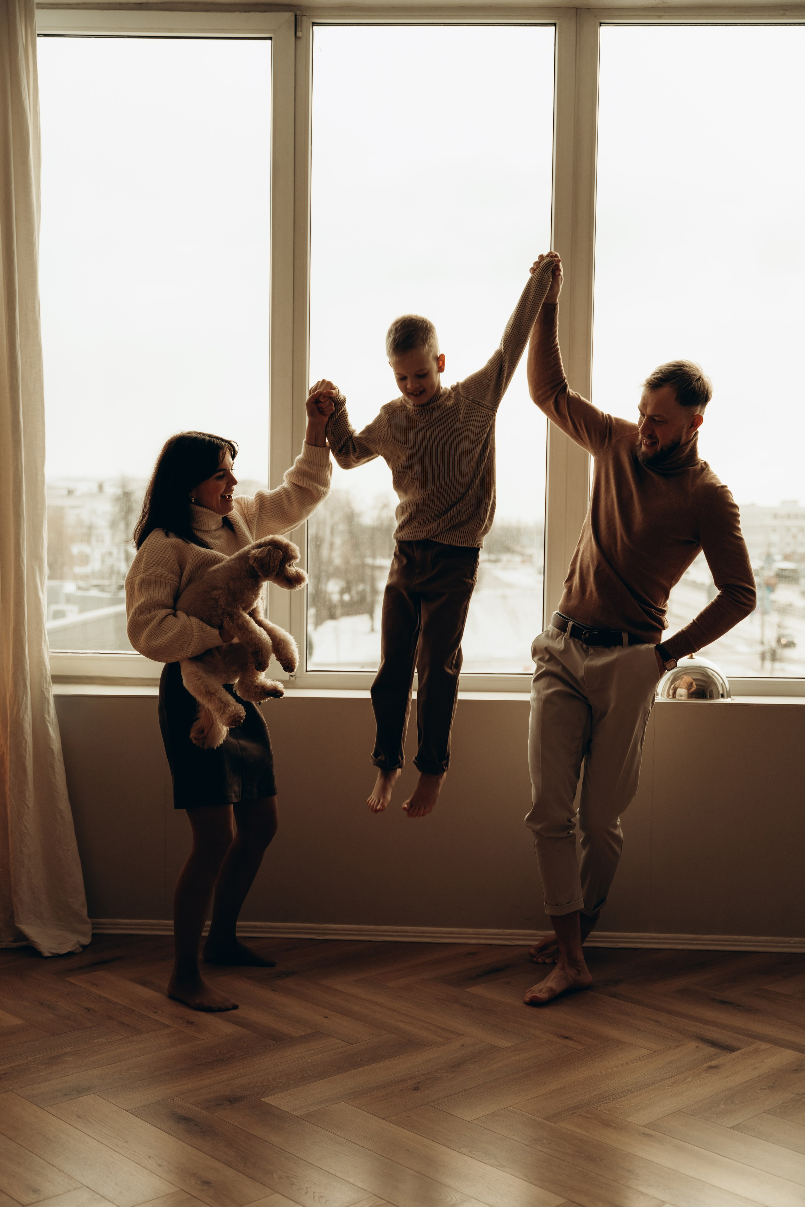 Анна, Евгений, Марк и Тоффи. Фотограф Мария Миллс | Минск