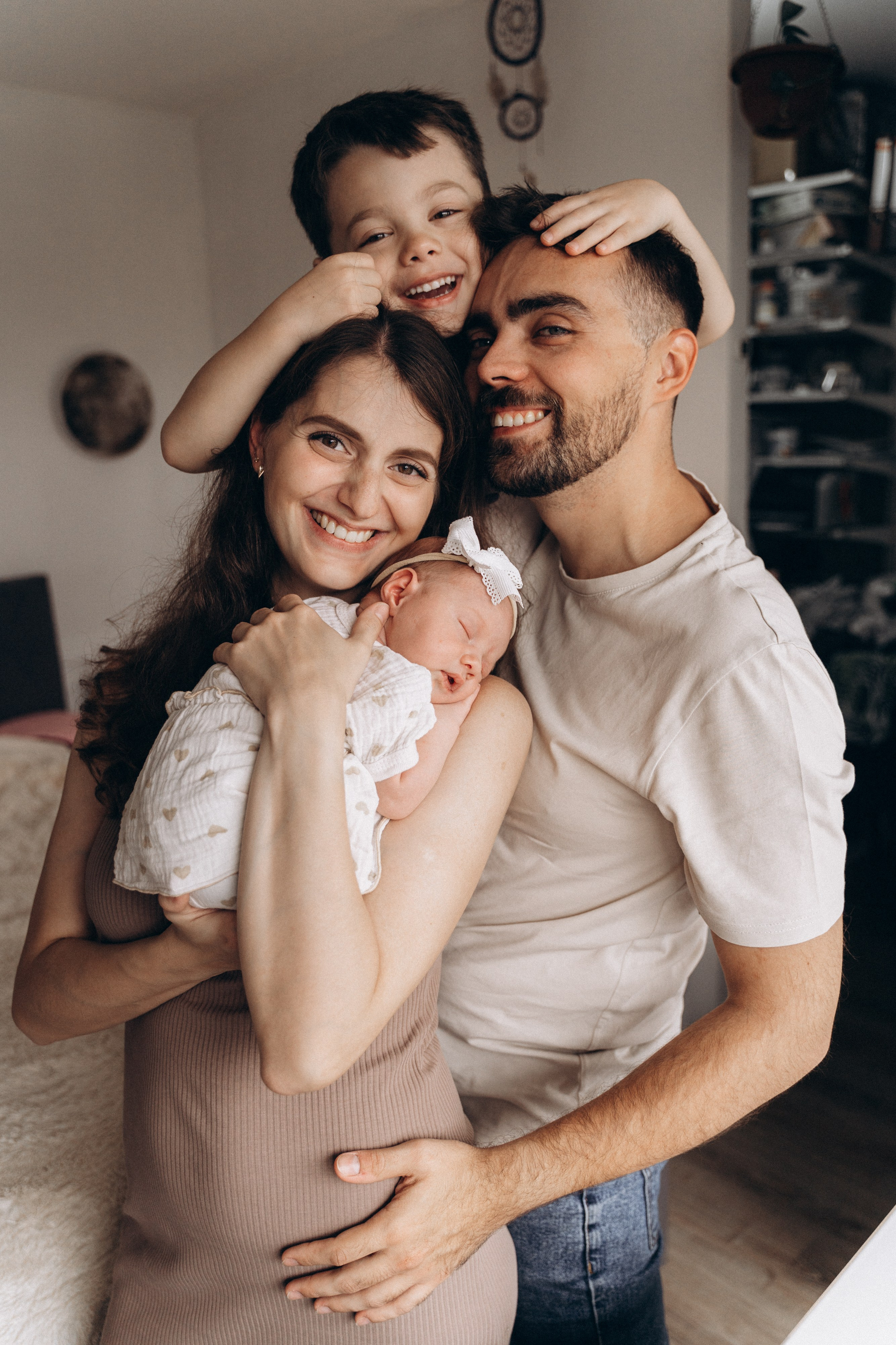 Вова, Катя, Гриша и Ася. Волик Мария