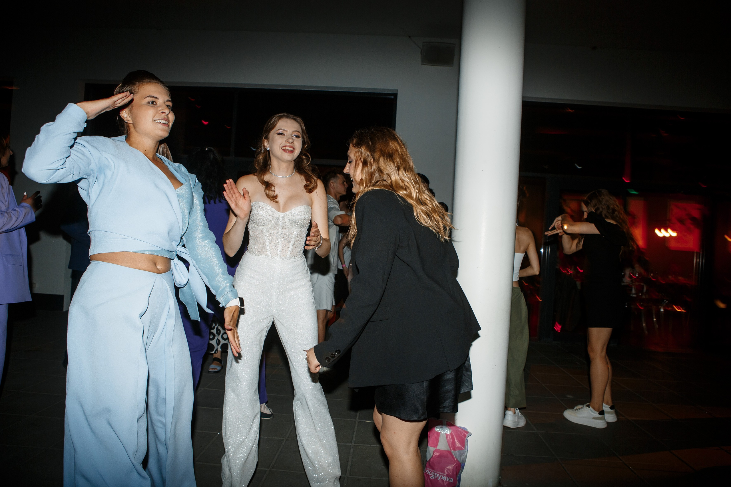 Выпускной Гимназия 12 2024 OpenHouse. Свадебный и портретный Фотограф в Липецке Дмитрий Котюков