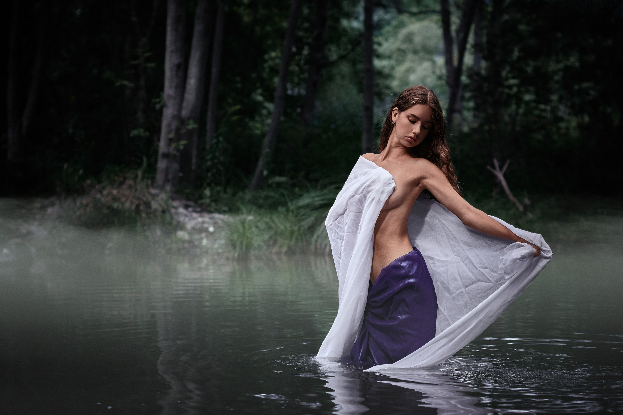 Фотосессии с цветным тюлем Санкт-Петербург. Фотограф портретный архитектурный лавстори будуар Санкт-Петербург Виктор Иванов