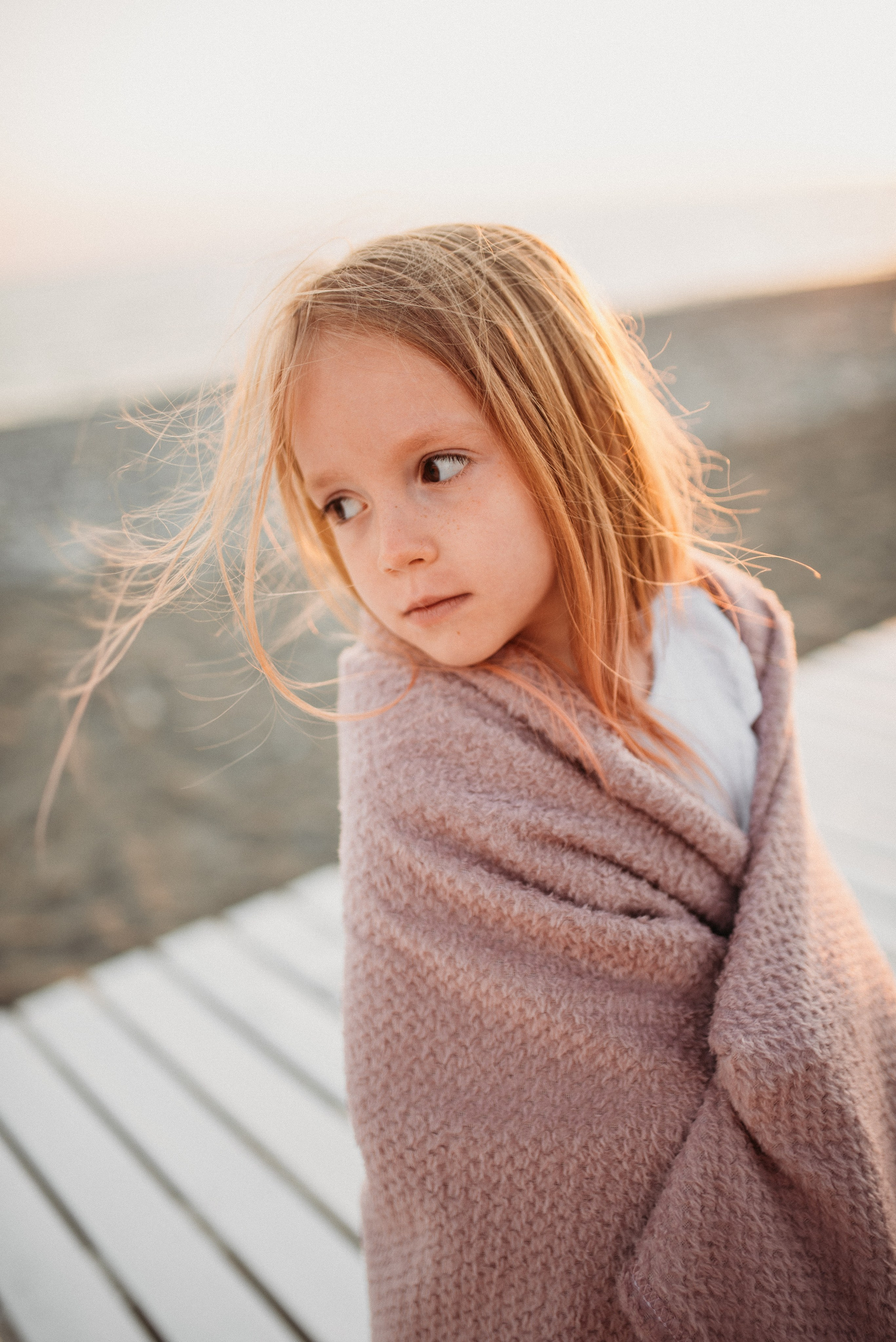 Семейная фотосессия в Головинке на берегу моря на закате. Фотограф в Сочи — Маргарита Поганова