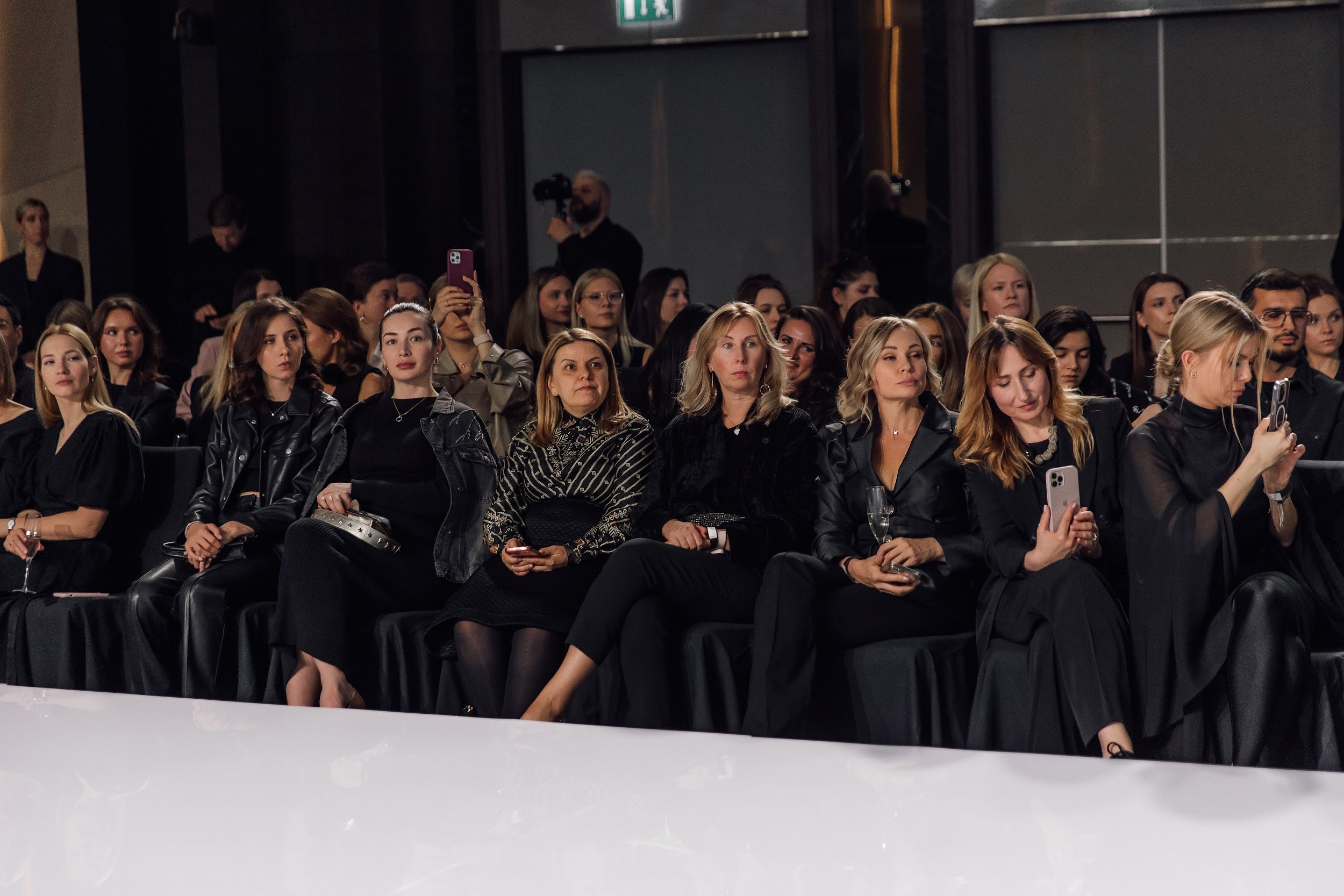 VISION. Любовь Чуляева — свадебный фотограф в Москве и Европе