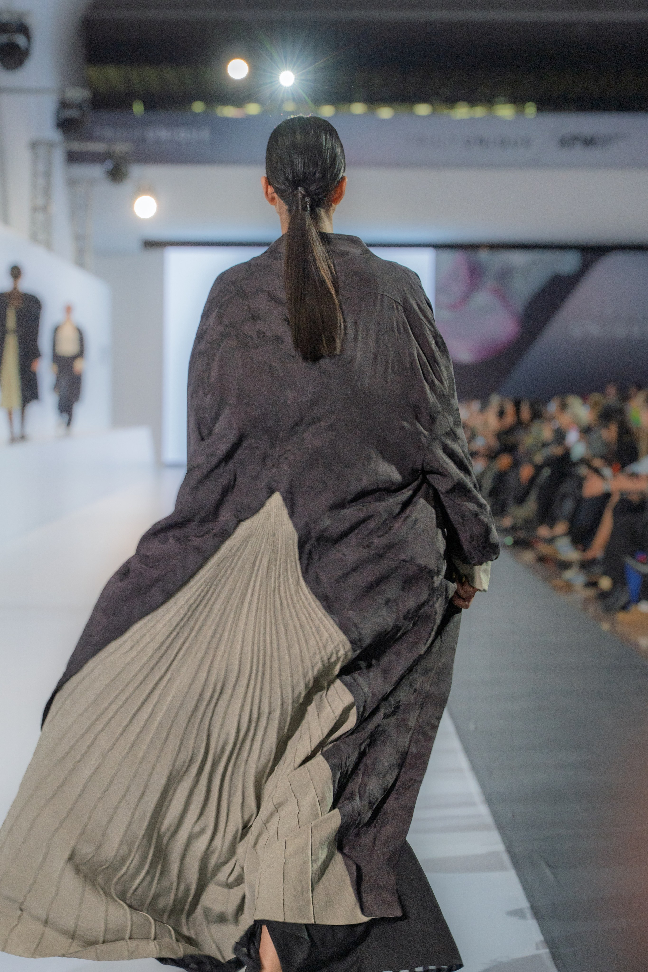 Alexey Chzhen. Сайт Алматинского НЮ АРТ, будуар и фэшн фотографа Дениса Карпенко