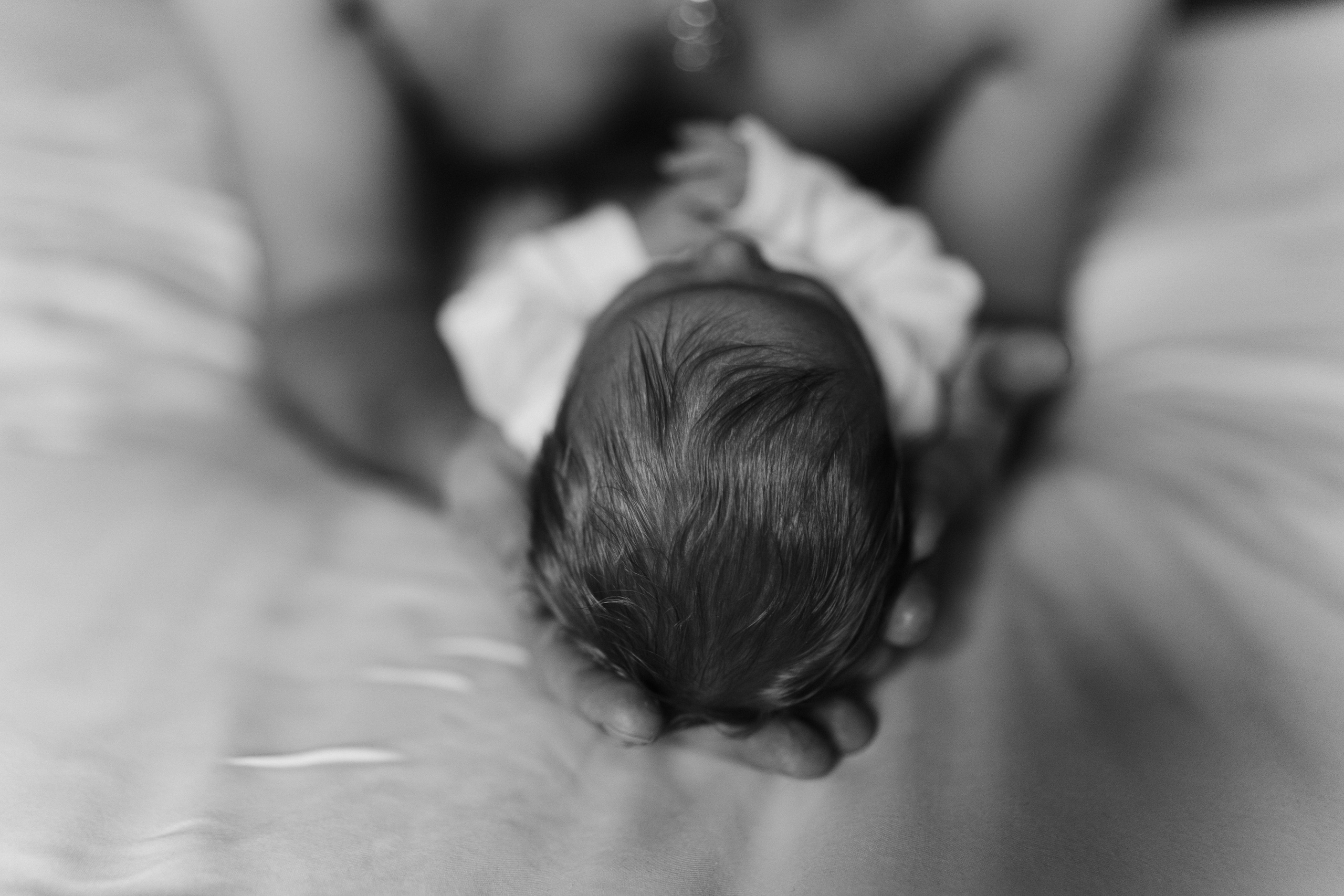 Blac & wight. Фотограф Новорожденных в Москве. Семейные истории в стиле LIFE