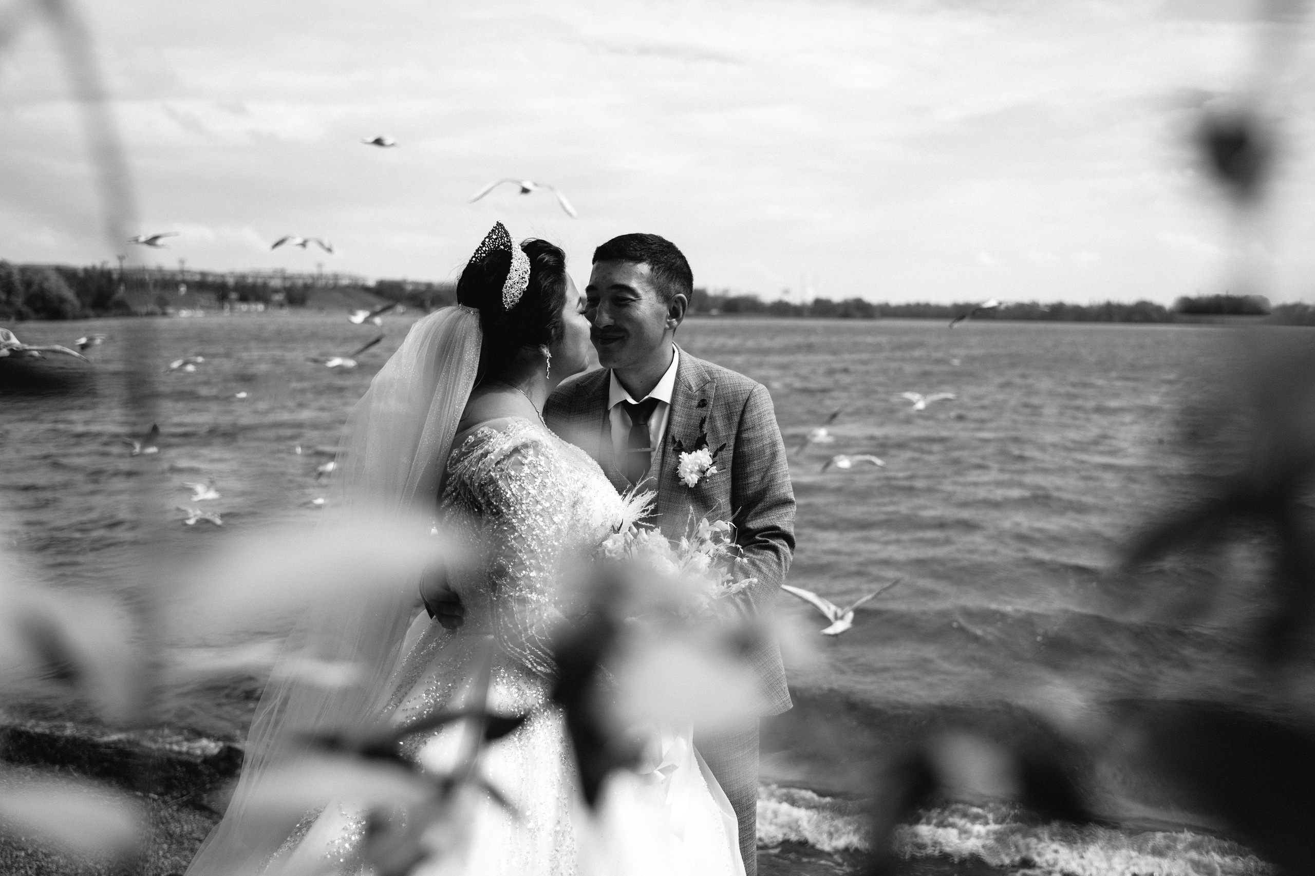 Ерлан и Айгера. Свадебный день. Отбор. ДК Орджоникидзе. Семейный и свадебный фотограф Молодзяновская Елена