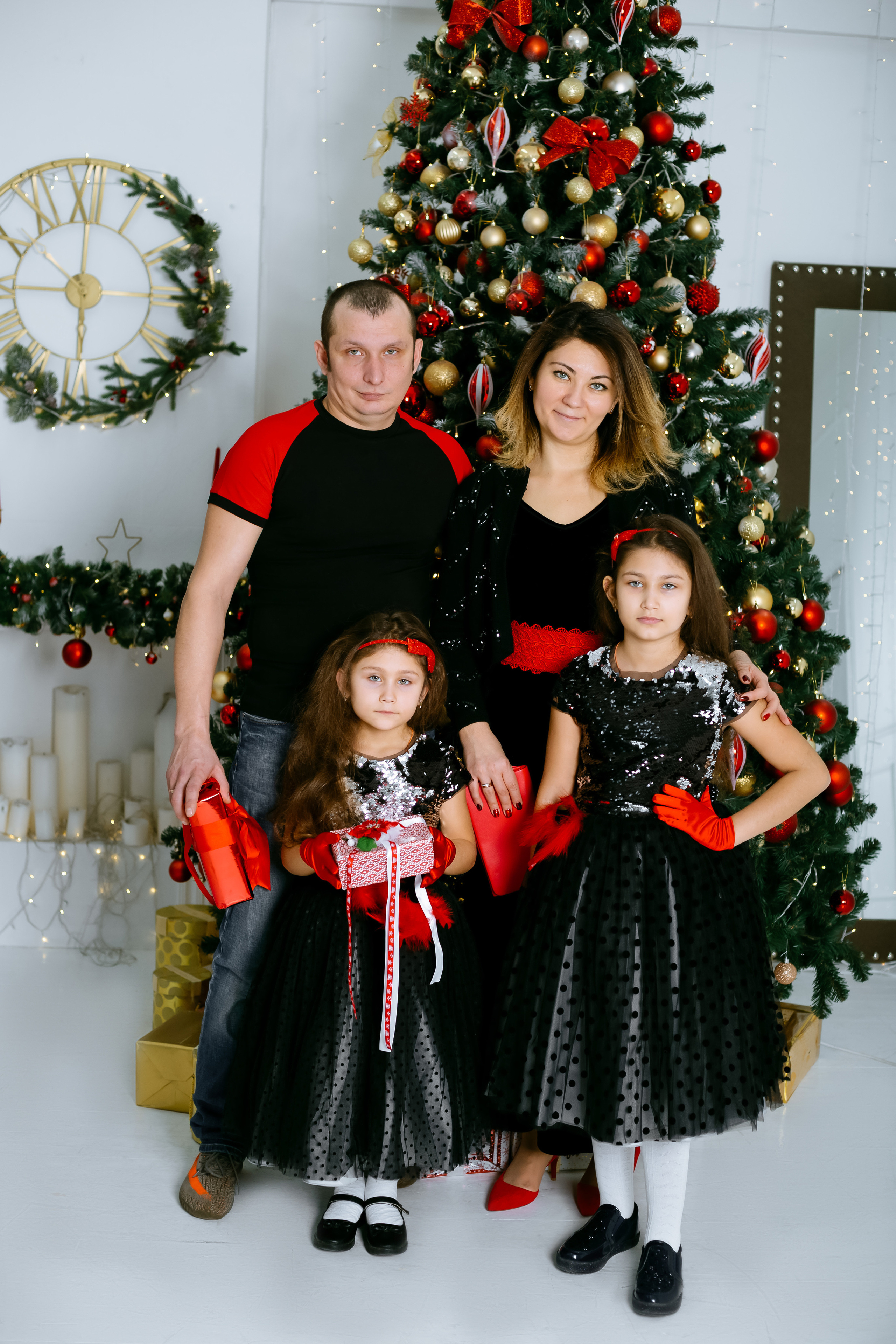 Семейная новогодняя съемка. Фотограф новорожденных Химки, Красногорск, Мытищи и Москва Елена Третьяк