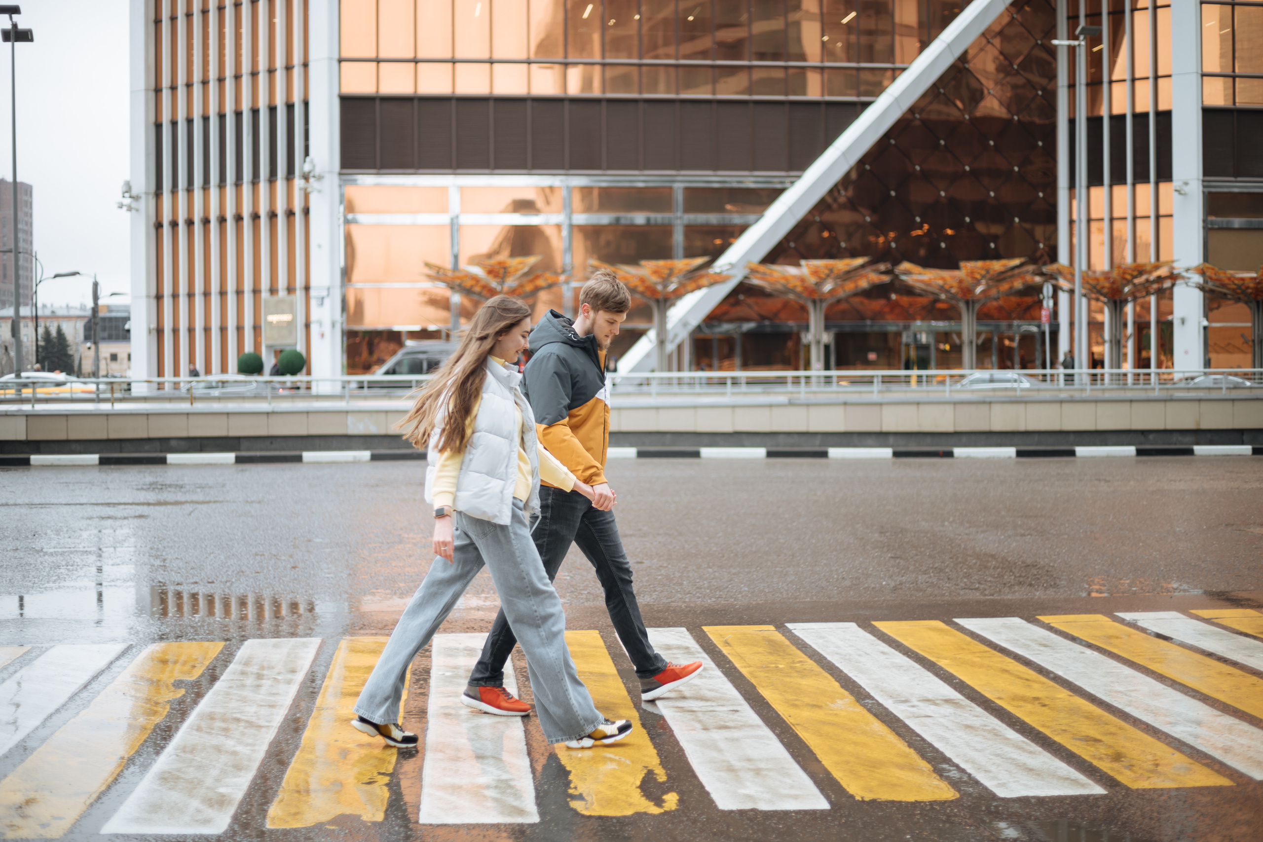 Молодежная LoveStory — Moscow City и метро. Фотограф новорожденных Химки, Красногорск, Мытищи и Москва Елена Третьяк