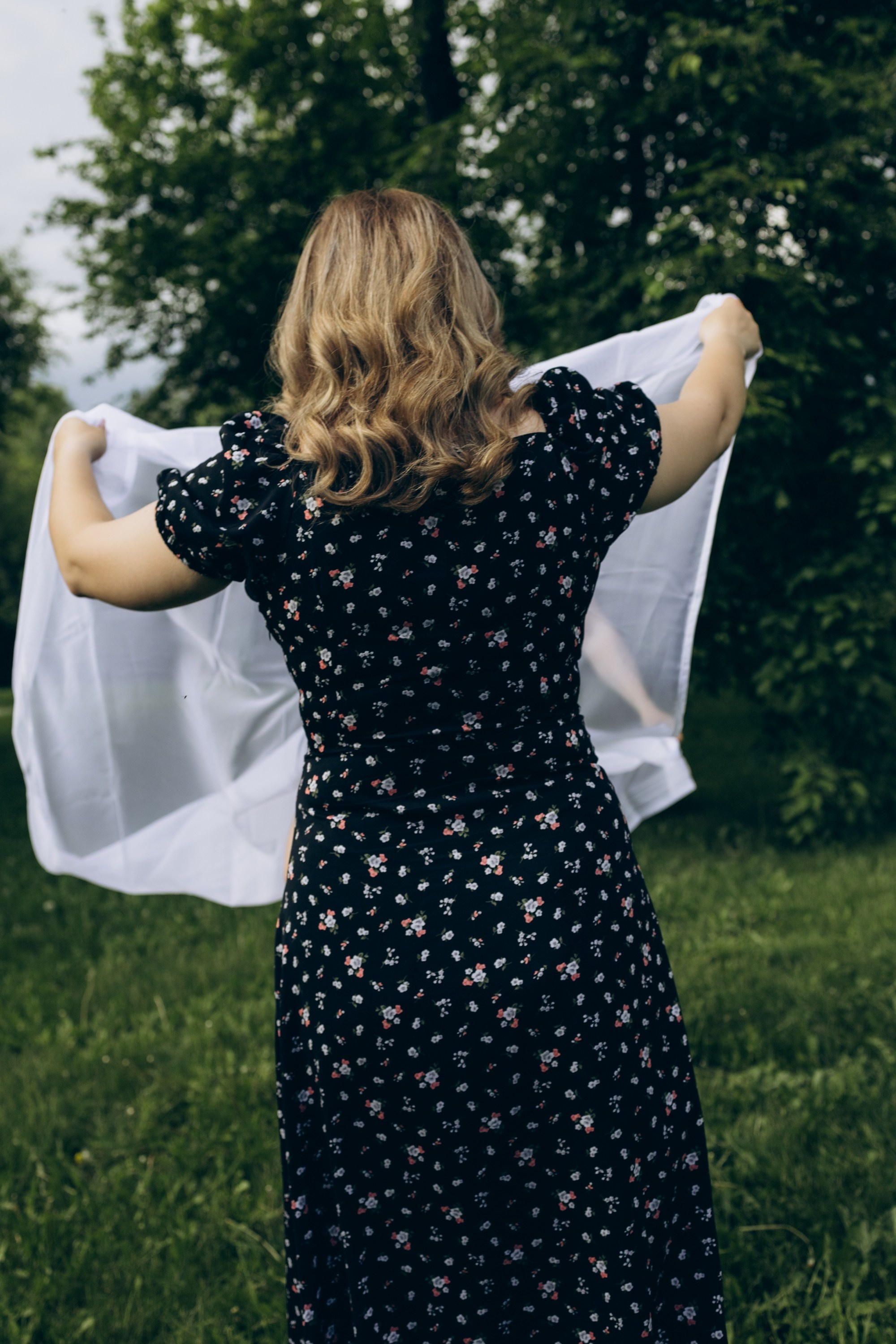 Фото пикник на Иерусалимской горе. Свадебный Фотограф в Иркутске Екатерина Елисеева