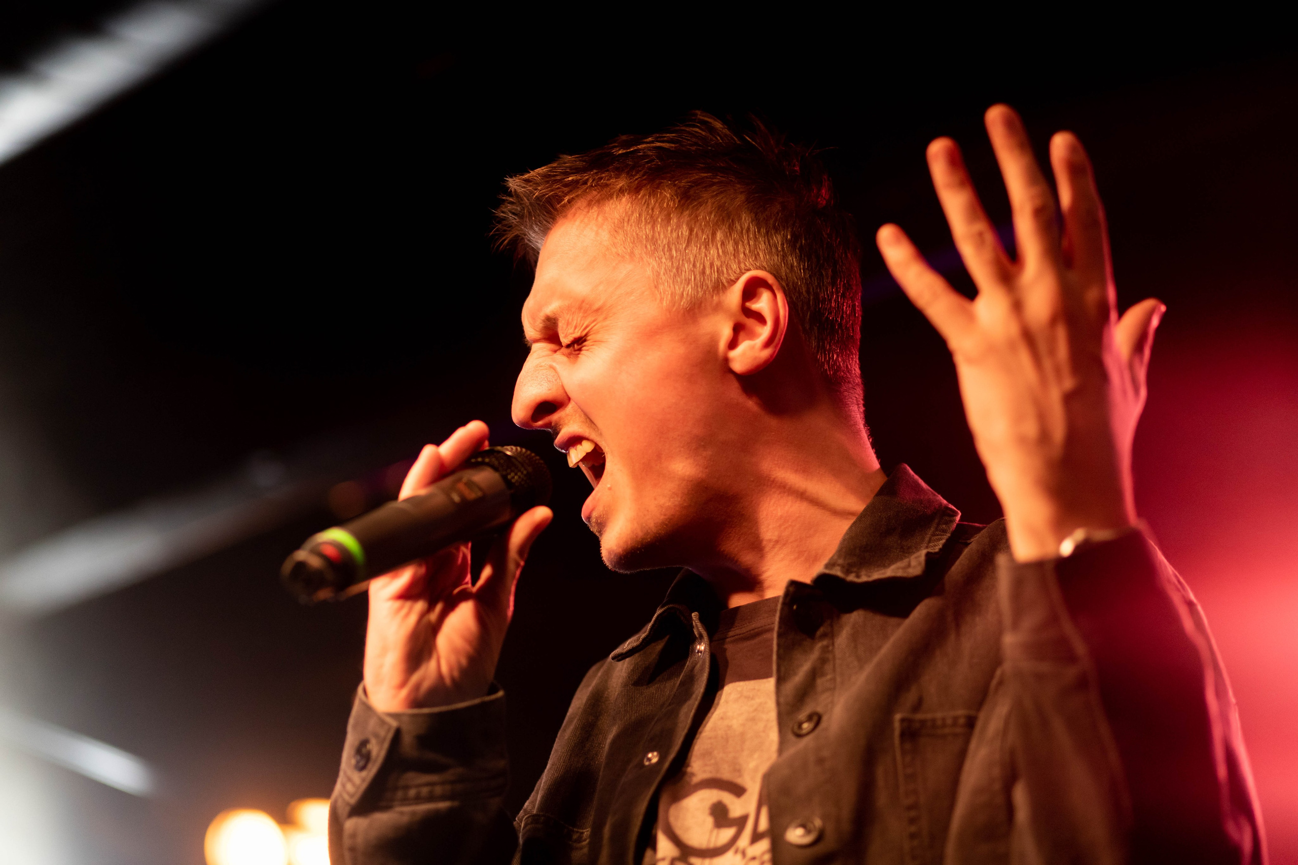 16tons. Кира Кечекьян — фотограф в Москве