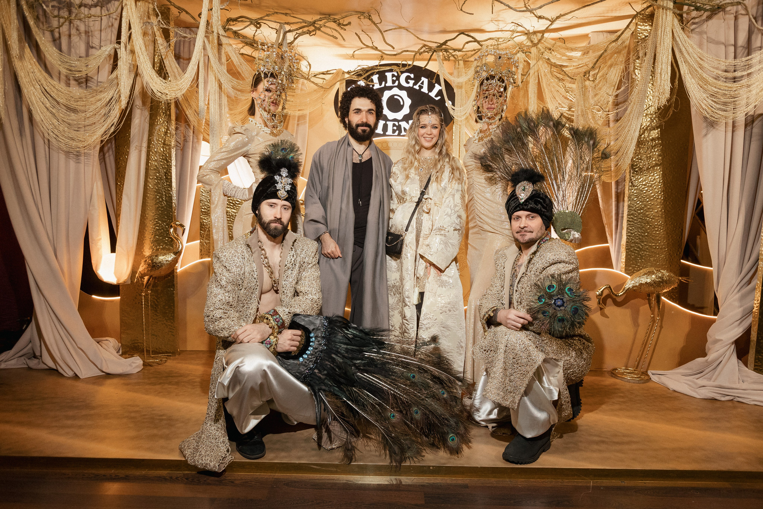 ILLEGAL FRIENDS — MIRAGE [PART I]. СВОИ. ФОТООТЧЕТЫ-СОБЫТИЯ-МЕСТА