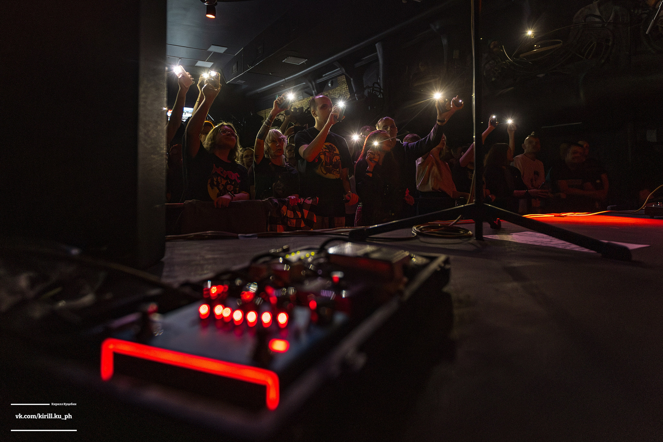 Концерт группы Бригадный подряд в клубе Нирвана, Екатеринбург. Репортажный фотограф Екатеринбург | Яркий, качественный репортаж | Концерты, клубы, репортаж, праздники, корпоративы