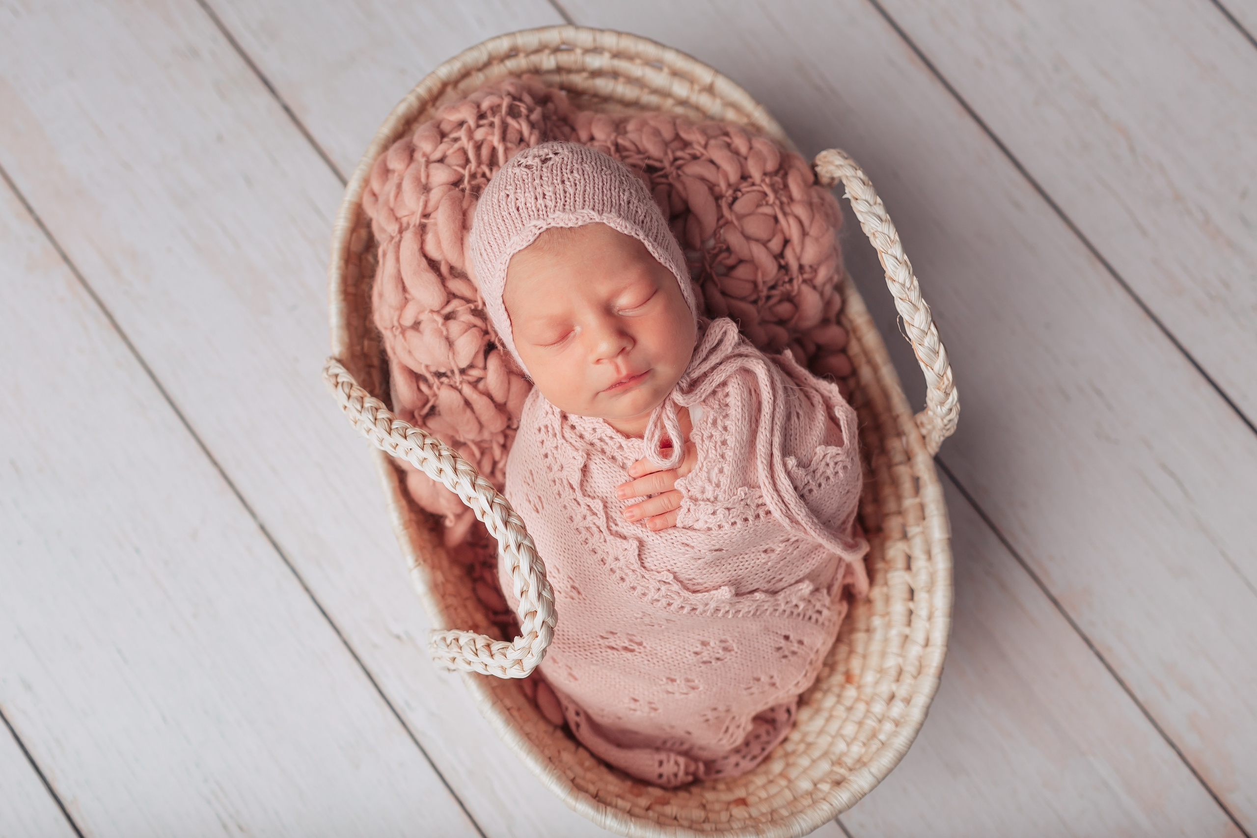 Подарочек. Фотограф Новорожденных и беременности г. Тюмень