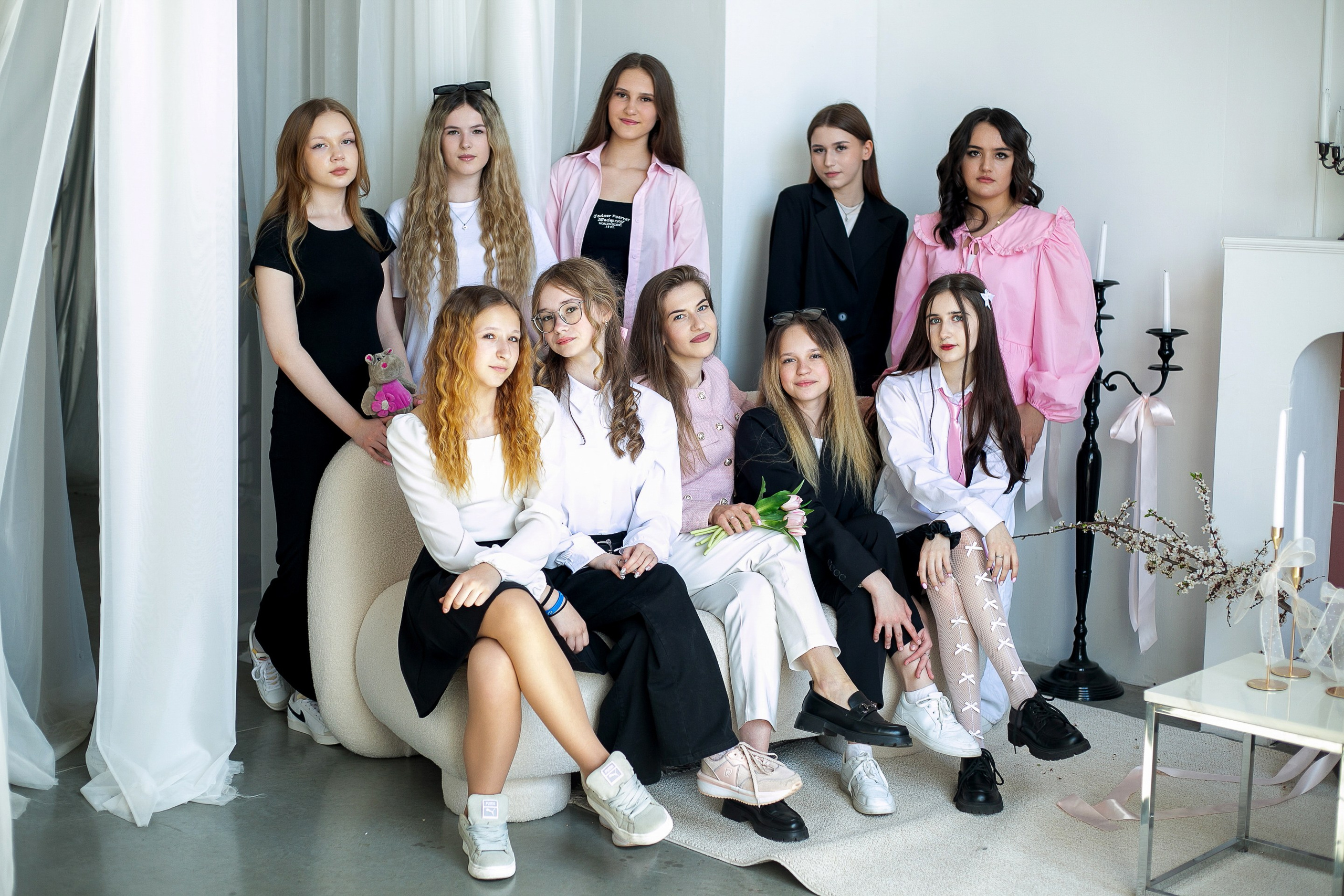 Акцент на розовый — 9 класс ВОЦ. Выпускные альбомы Воронеж от Веры Соколовой