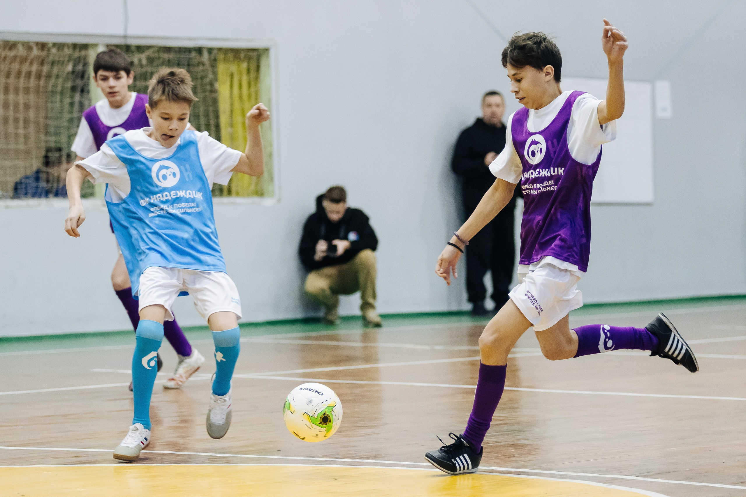 Турнир по футболу среди команд школ-интернатов Магнитогорска «Надеждик CUP» // 08.12.2024. Денис Прохоров Фотограф в г. Магнитогорск