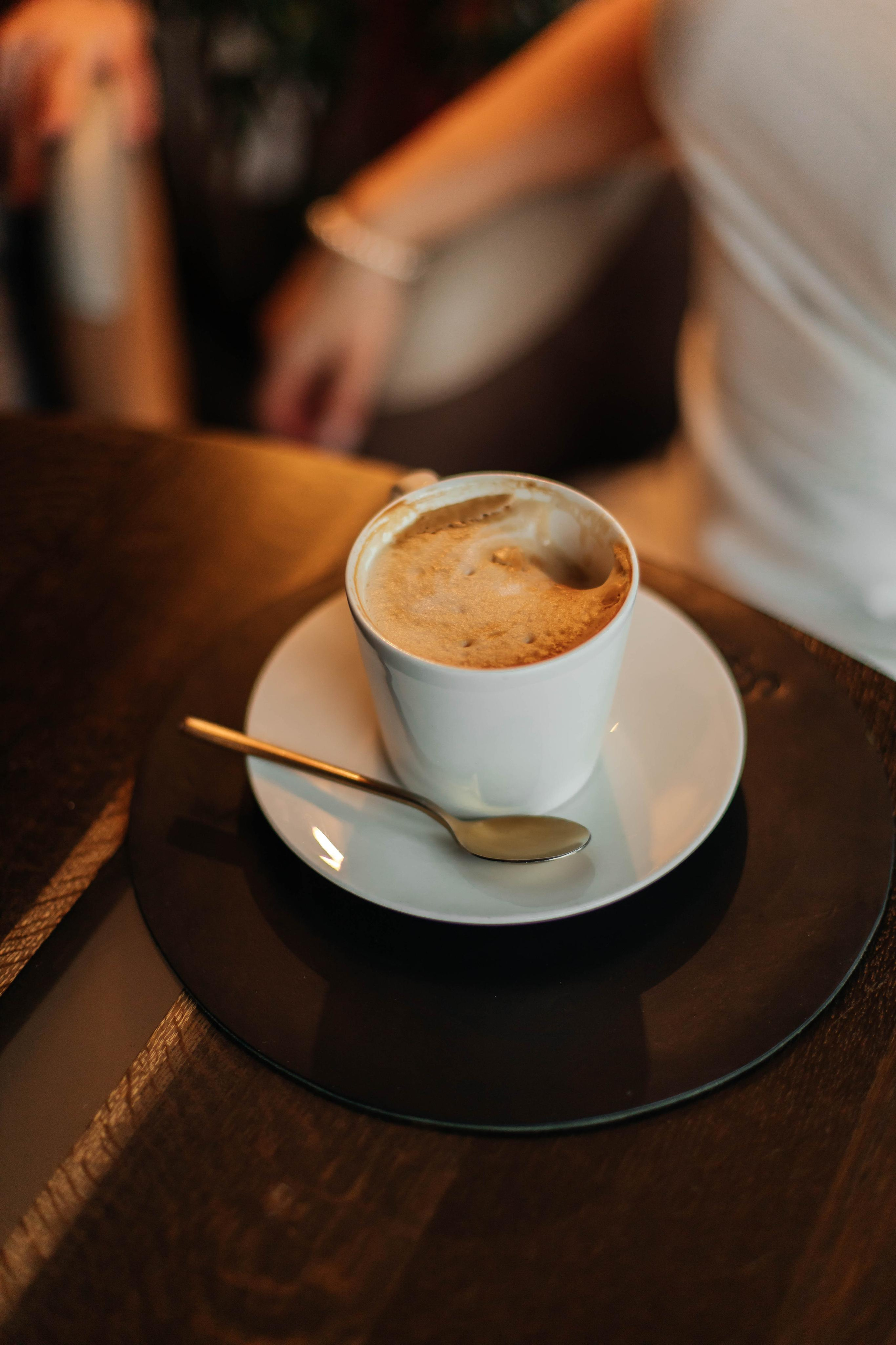 Свадьба на двоих на Таганке у Сталинской высотки. Фотосессия в Москве. Фотограф Валерия Горбунова Подольск Бутово Видное Щербинка