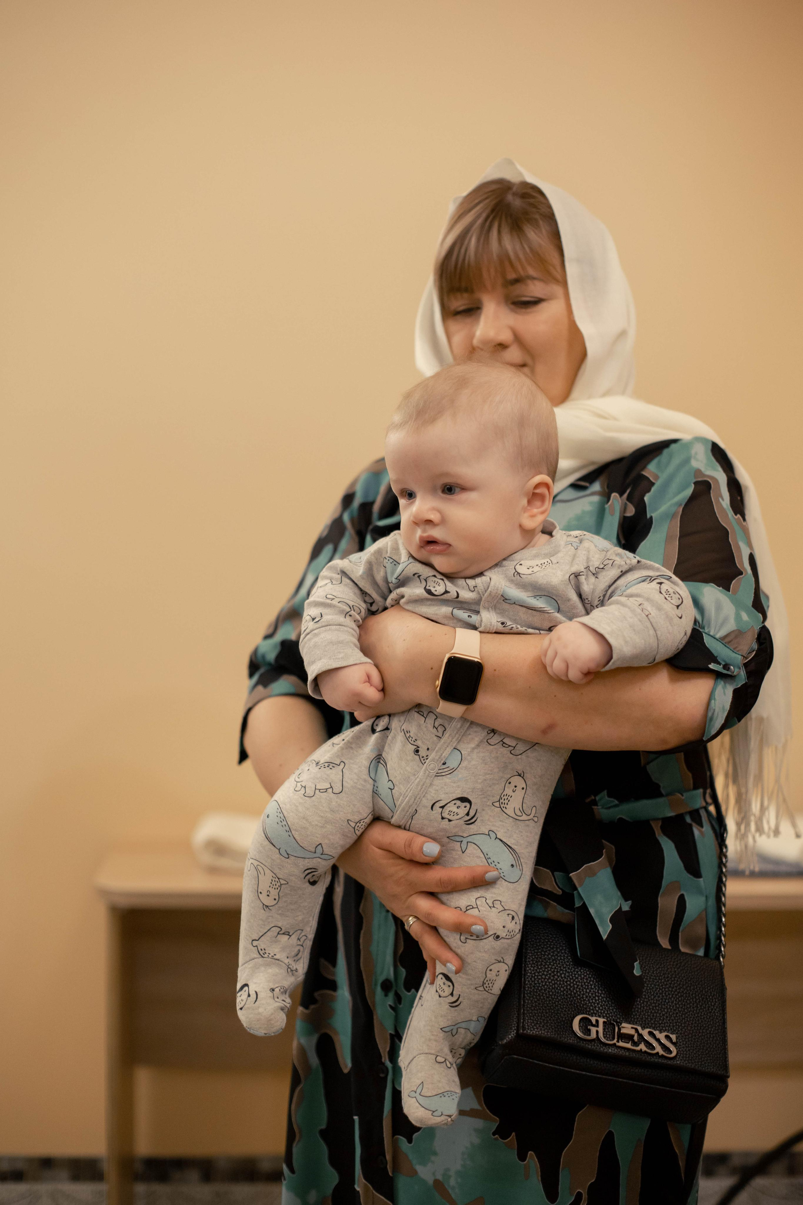 Даниил. Крещение в Храме Первосвятителей Московских в Ленинских Горках, фотосессия. Фотограф Валерия Горбунова Подольск Бутово Видное Щербинка