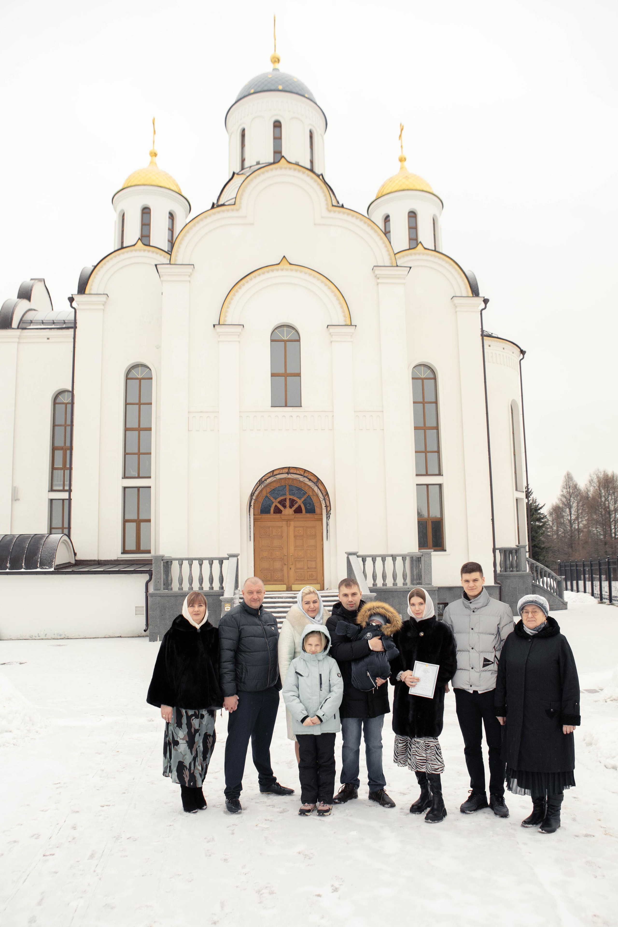 Даниил. Крещение в Храме Первосвятителей Московских в Ленинских Горках, фотосессия. Фотограф Валерия Горбунова Подольск Бутово Видное Щербинка