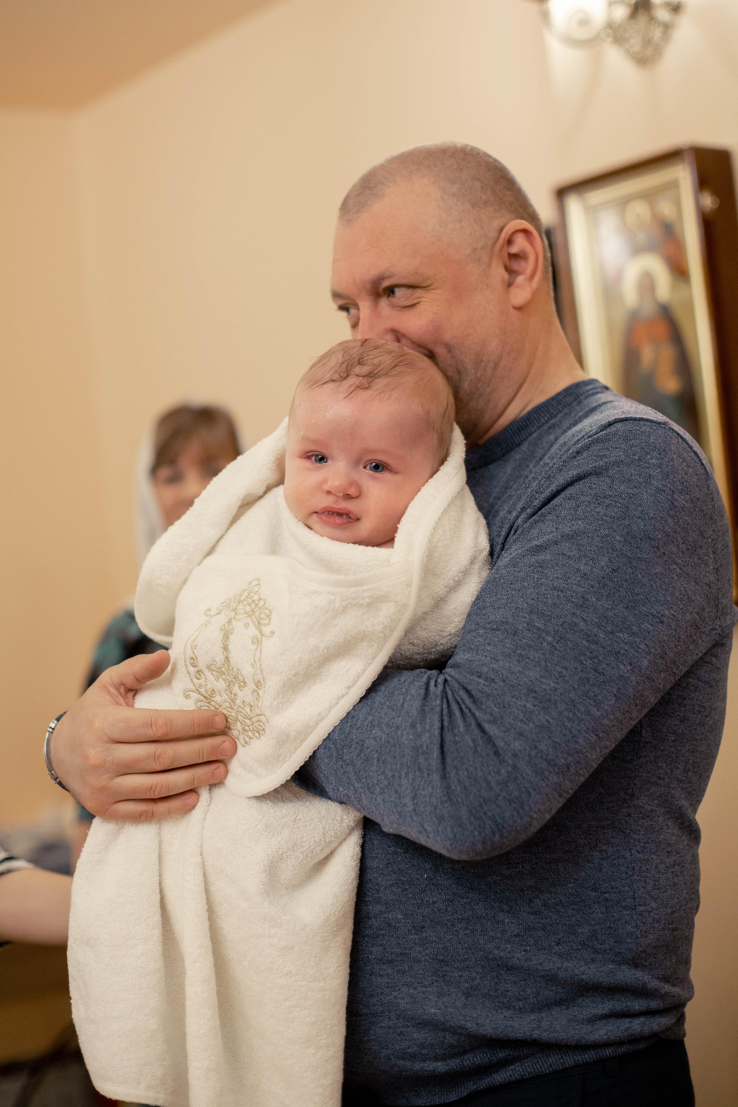 Даниил. Крещение в Храме Первосвятителей Московских в Ленинских Горках, фотосессия. Фотограф Валерия Горбунова Подольск Бутово Видное Щербинка