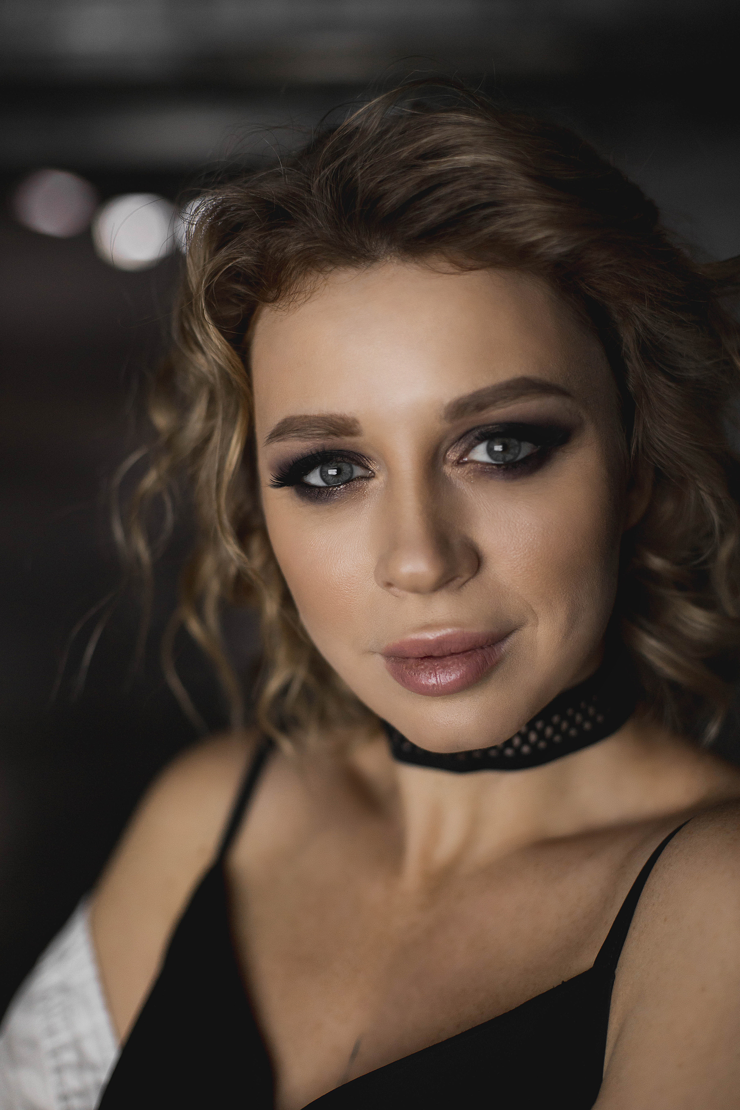 Съемка на подземной парковке в Бутово Молл. Женская фотосессия. Фотограф Валерия Горбунова Подольск Бутово Видное Щербинка