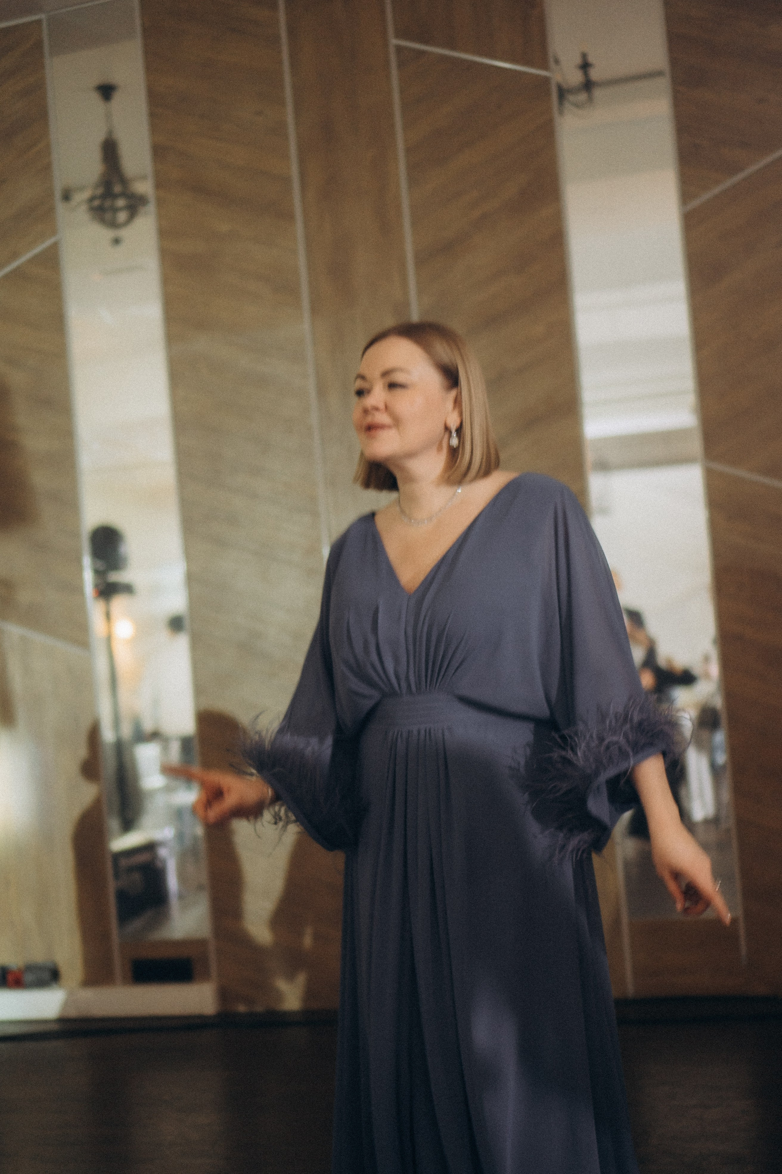 СВАДЕБНАЯ СЬЕМКА СБОРОВ В ОТЕЛЕ И ВЫЕЗД НА ЦЕРЕМОНИЮ (СНЯТО В СИБИРЕ В НИЖНЕВАРТОВСКЕ). Профессиональный фотограф, Санкт-Петербург — Виктория Богомолова