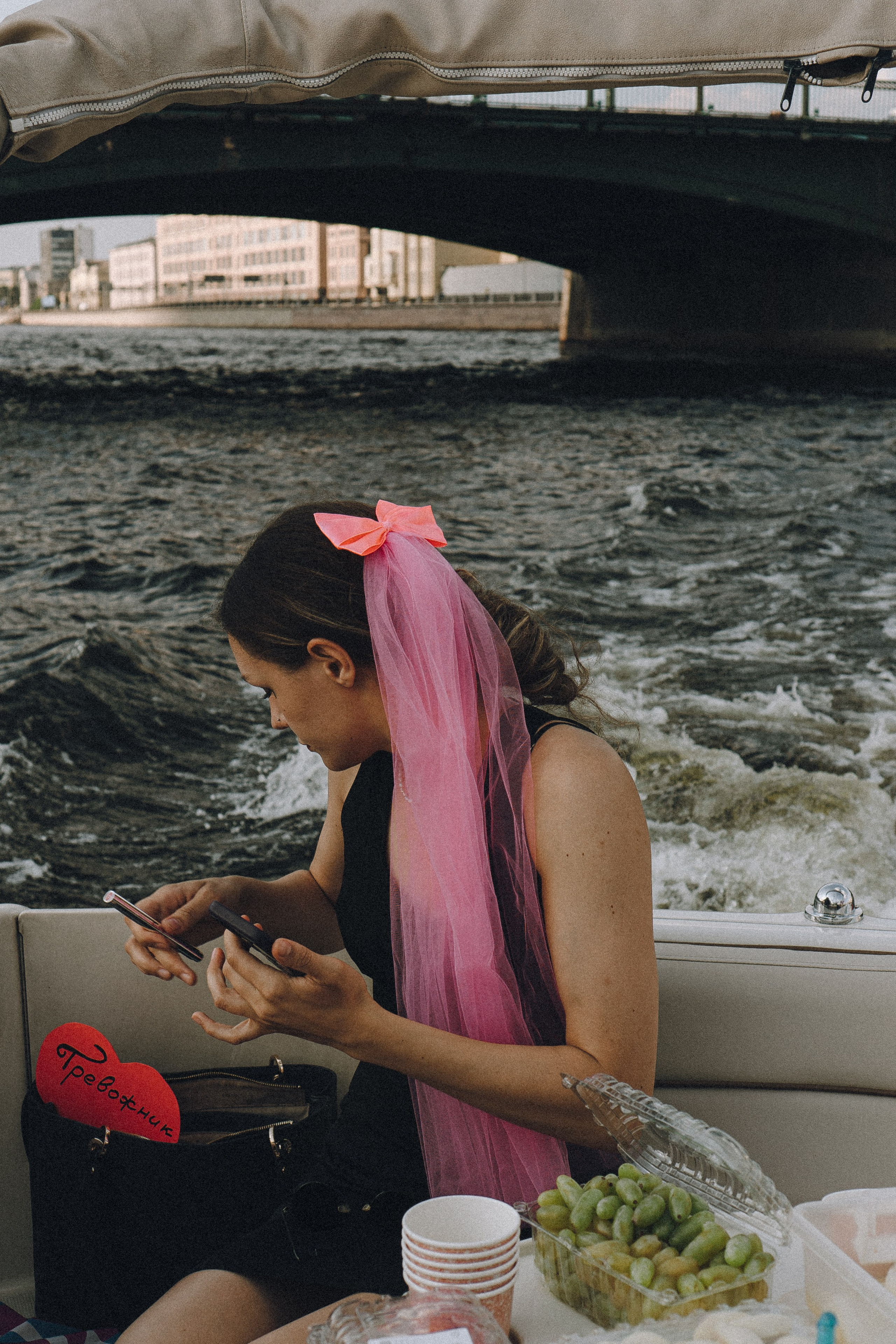 ДЕВИЧНИК НА КАТЕРЕ. Профессиональный фотограф, Санкт-Петербург — Виктория Богомолова