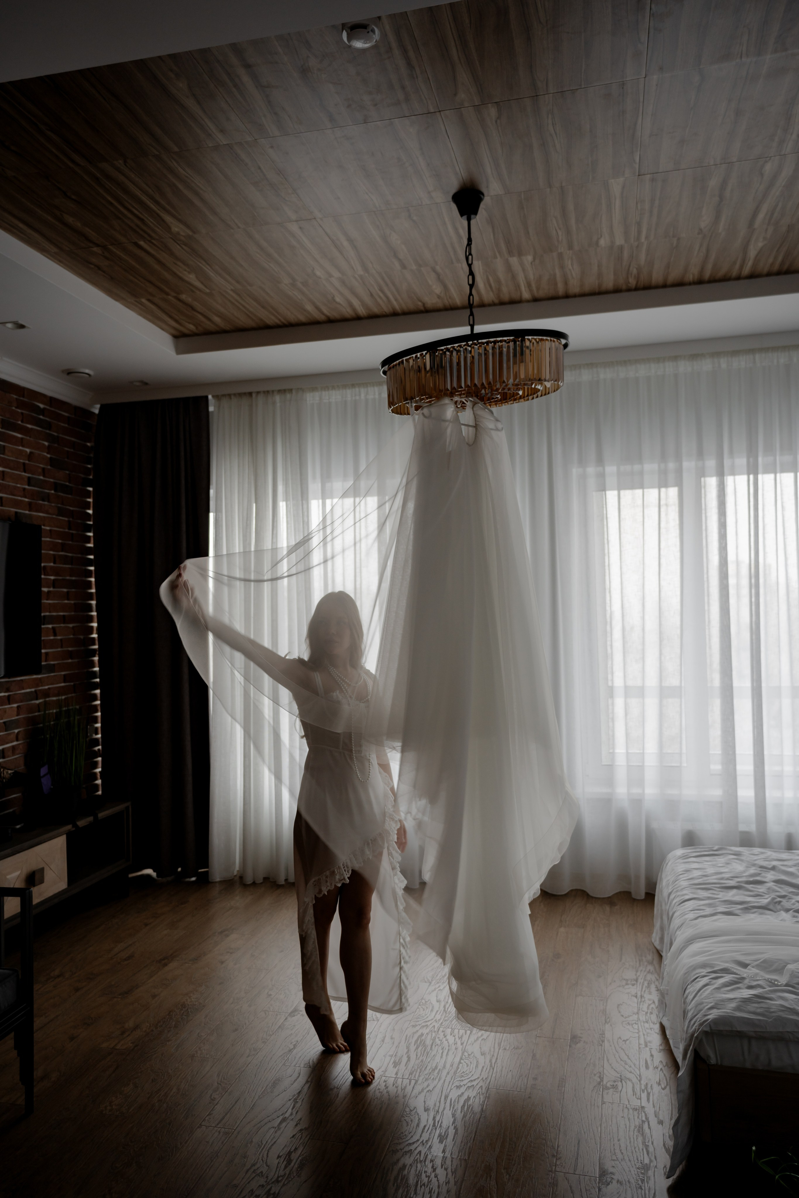 СВАДЕБНАЯ СЬЕМКА СБОРОВ В ОТЕЛЕ И ВЫЕЗД НА ЦЕРЕМОНИЮ (СНЯТО В СИБИРЕ В НИЖНЕВАРТОВСКЕ). Профессиональный фотограф, Санкт-Петербург — Виктория Богомолова