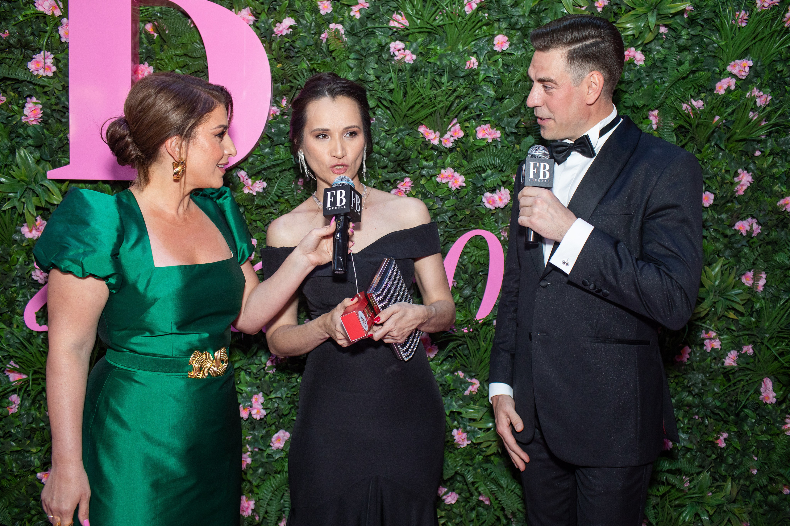 FB. Art photographer Nino