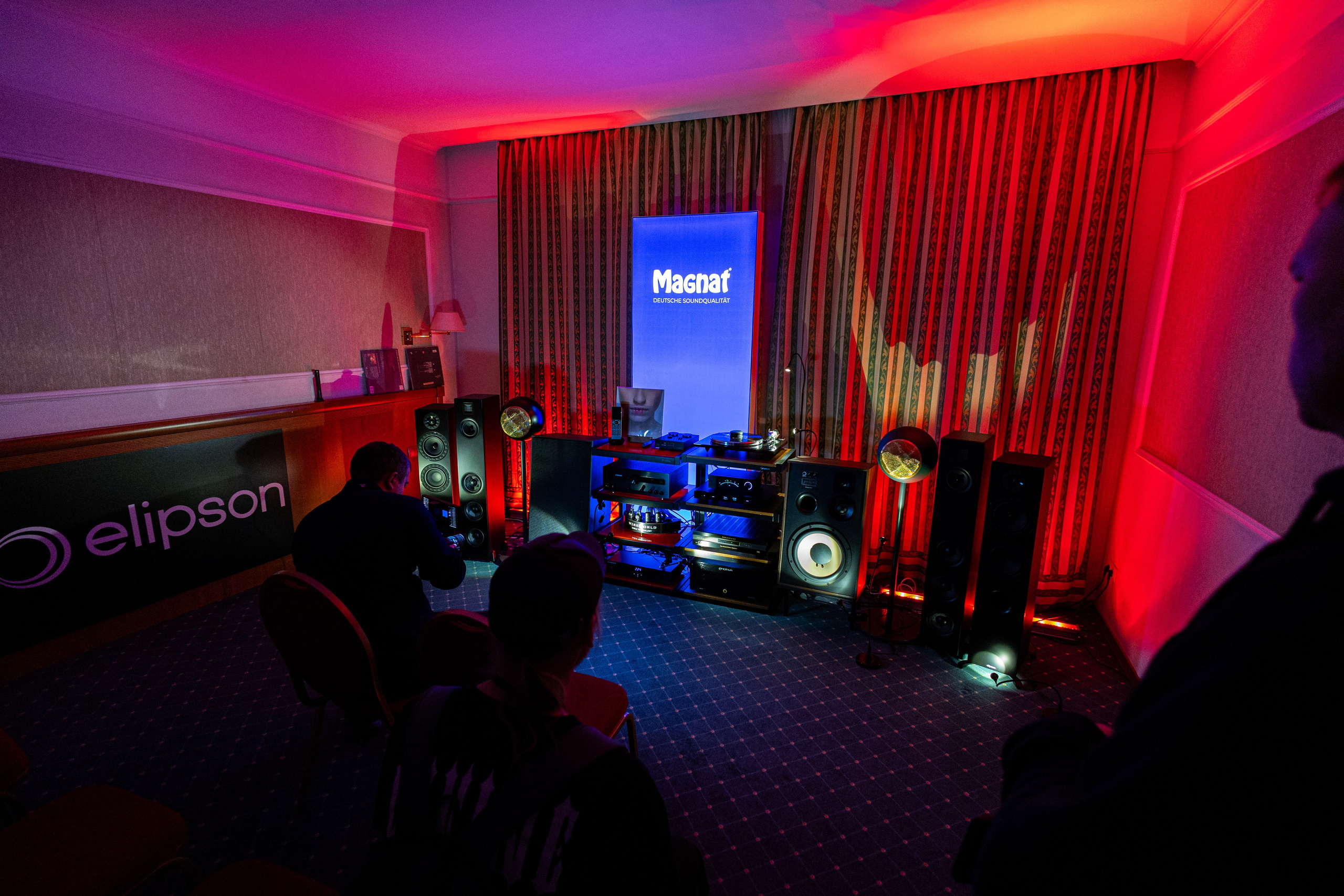 Выставки. B4k.pro — Фото и видео для людей и бизнеса — Тимофей Паршин