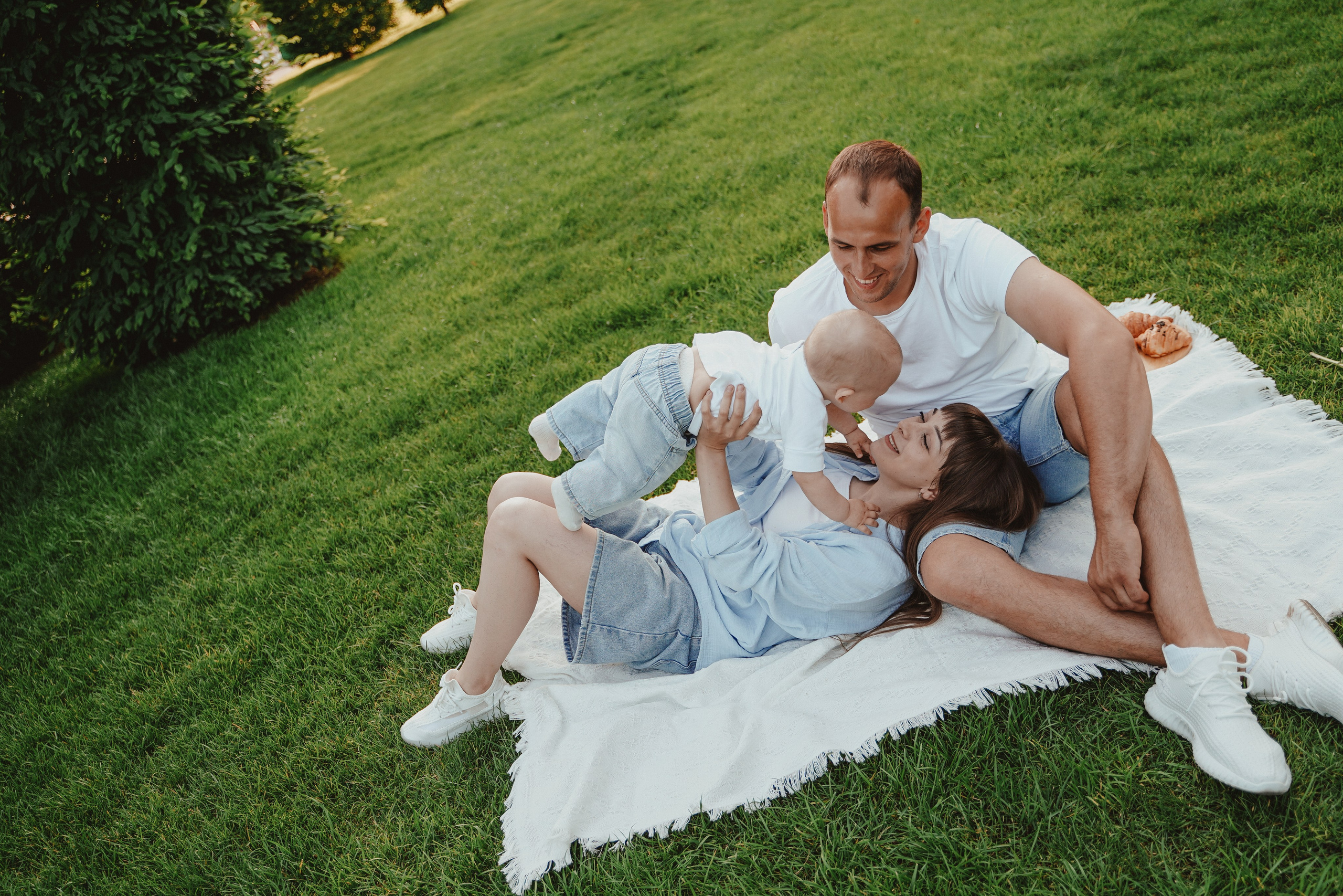 Семейная фотосессия в парке Галицкого. Семейный и женский фотограф в Краснодаре Анастасия Приймак