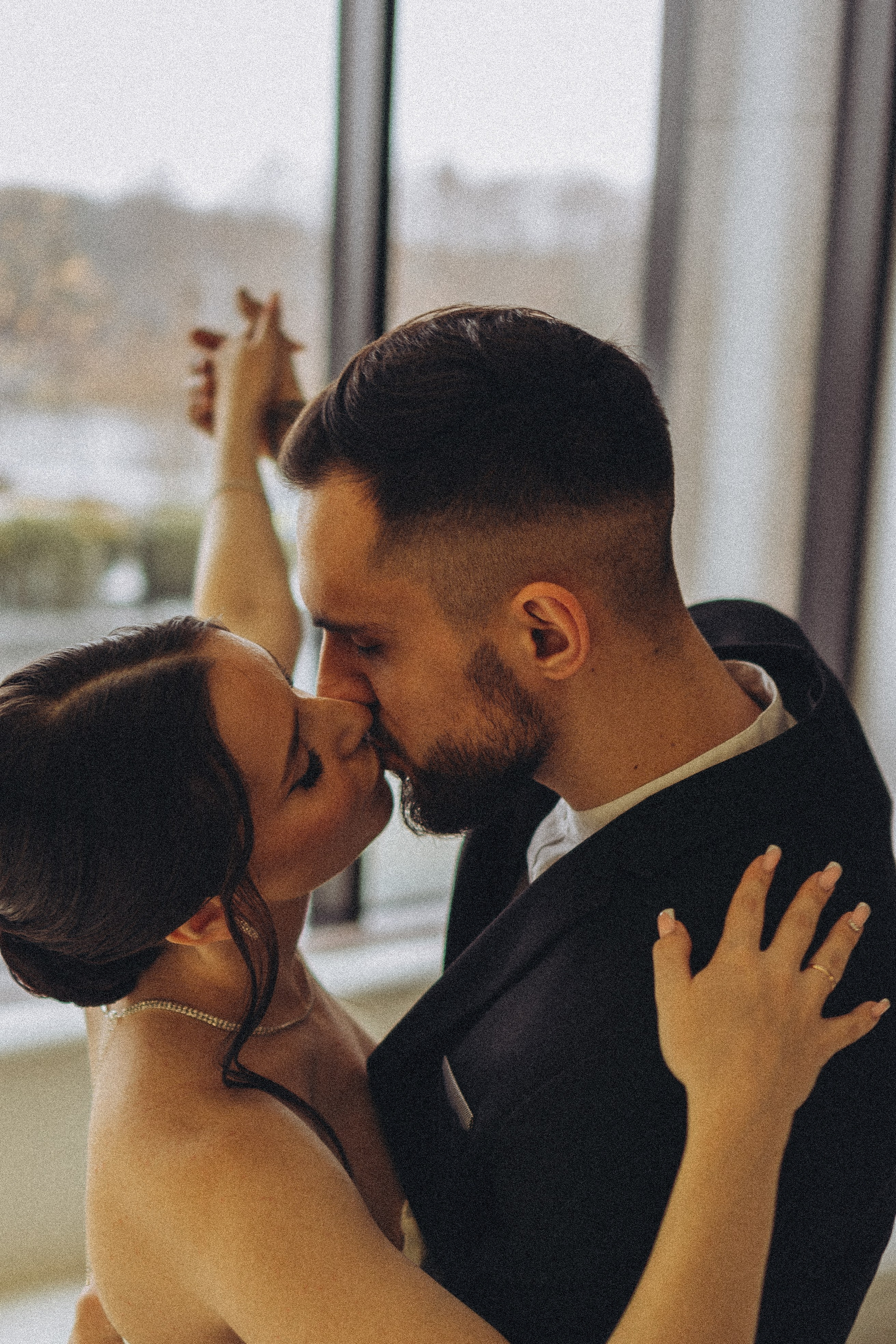 СВАДЕБНАЯ СЬЕМКА СБОРОВ ЖЕНИХА И НЕВЕСТЫ В ОТЕЛЕ И ТАКЖЕ ФОТОСЕССИИЯ В ОТЕЛЕЕ МЕГАПОЛИС БРЯНСК. Профессиональный фотограф, Санкт-Петербург — Виктория Богомолова