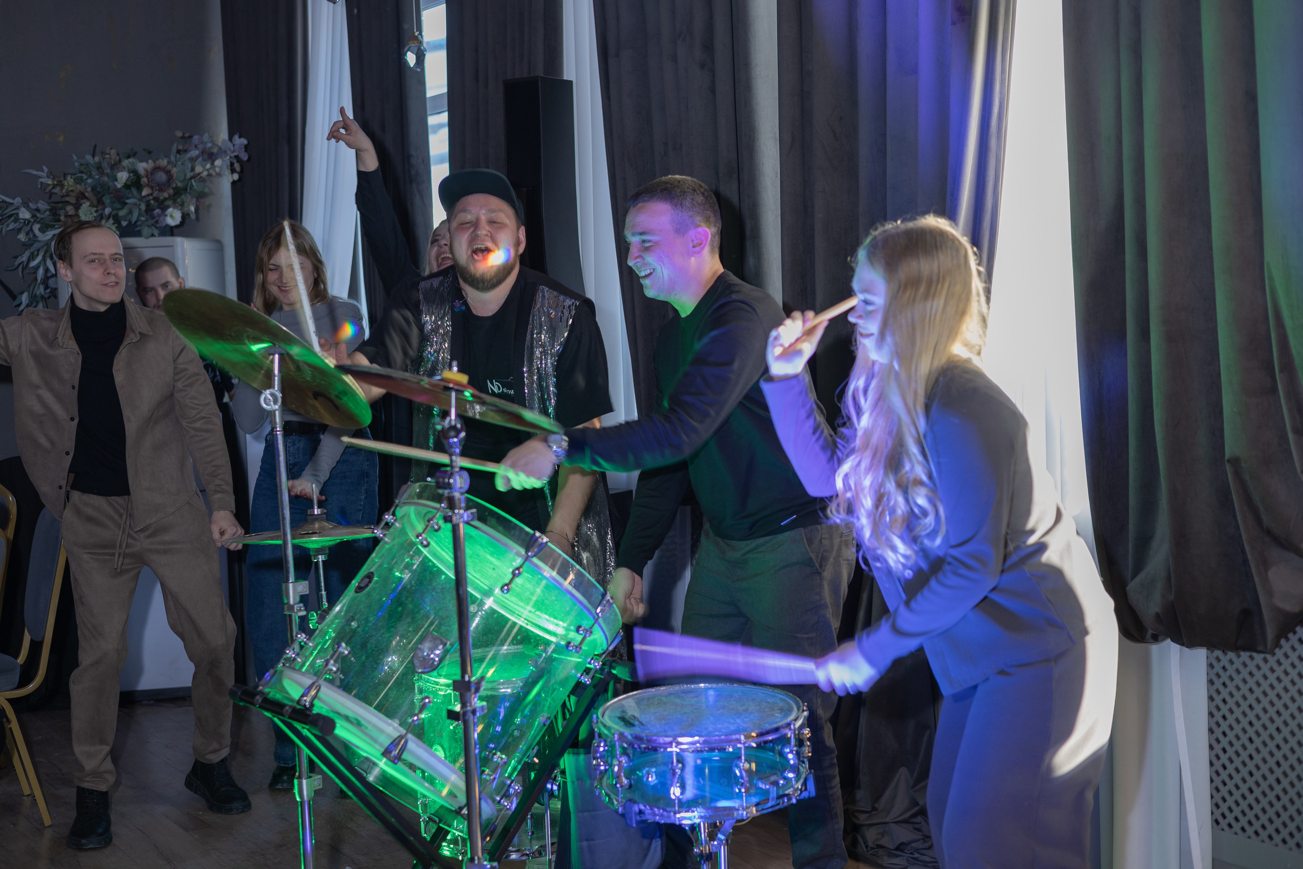 Свадебное чаепитие для молодоженов