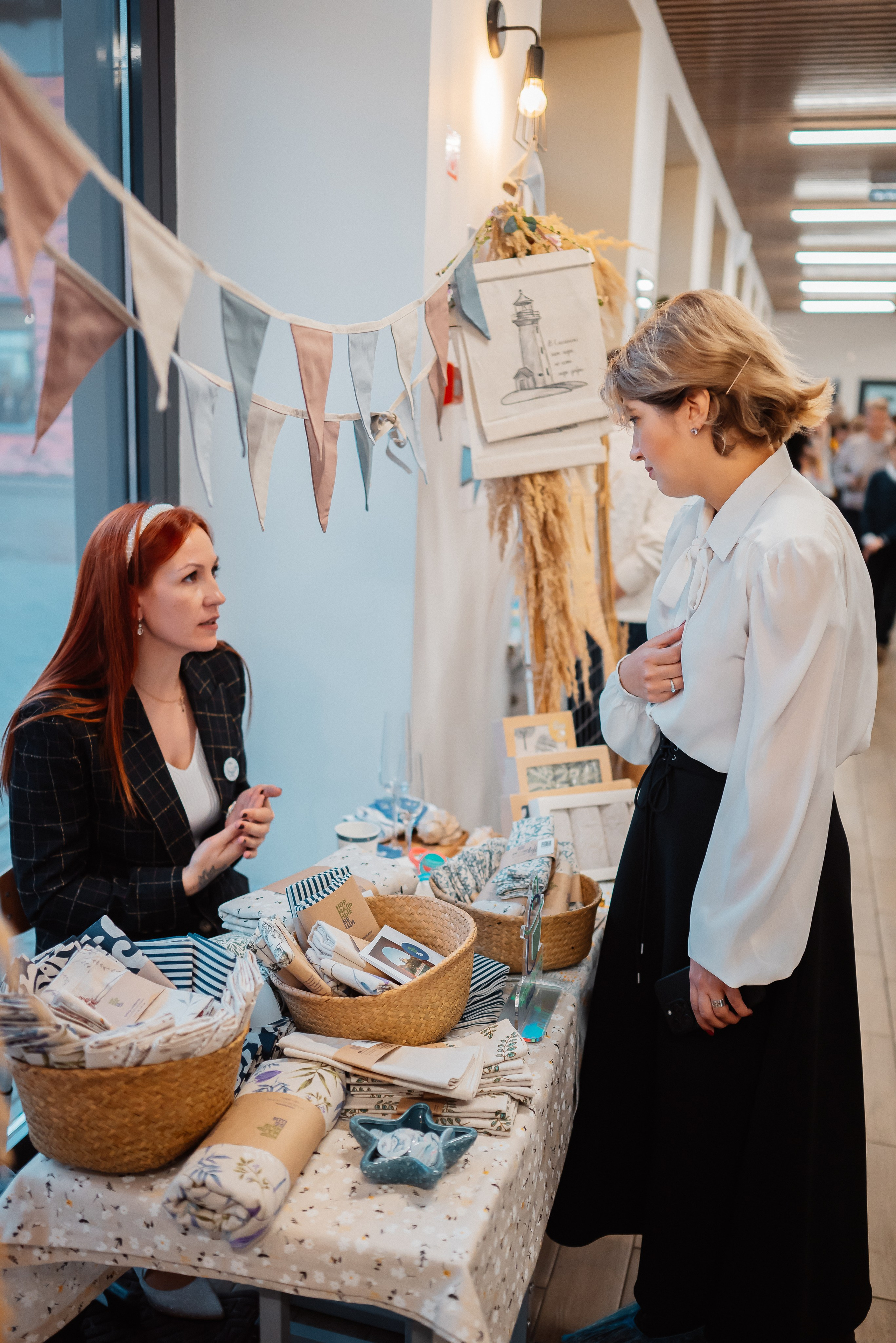 Ярмарка ко дню матери в частной школе К. М. Тенишевой. Фотограф Исламова Лилия, Смоленск