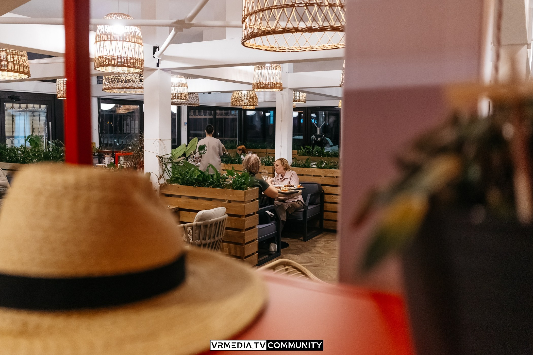 Вечер в ресторане «Volna»