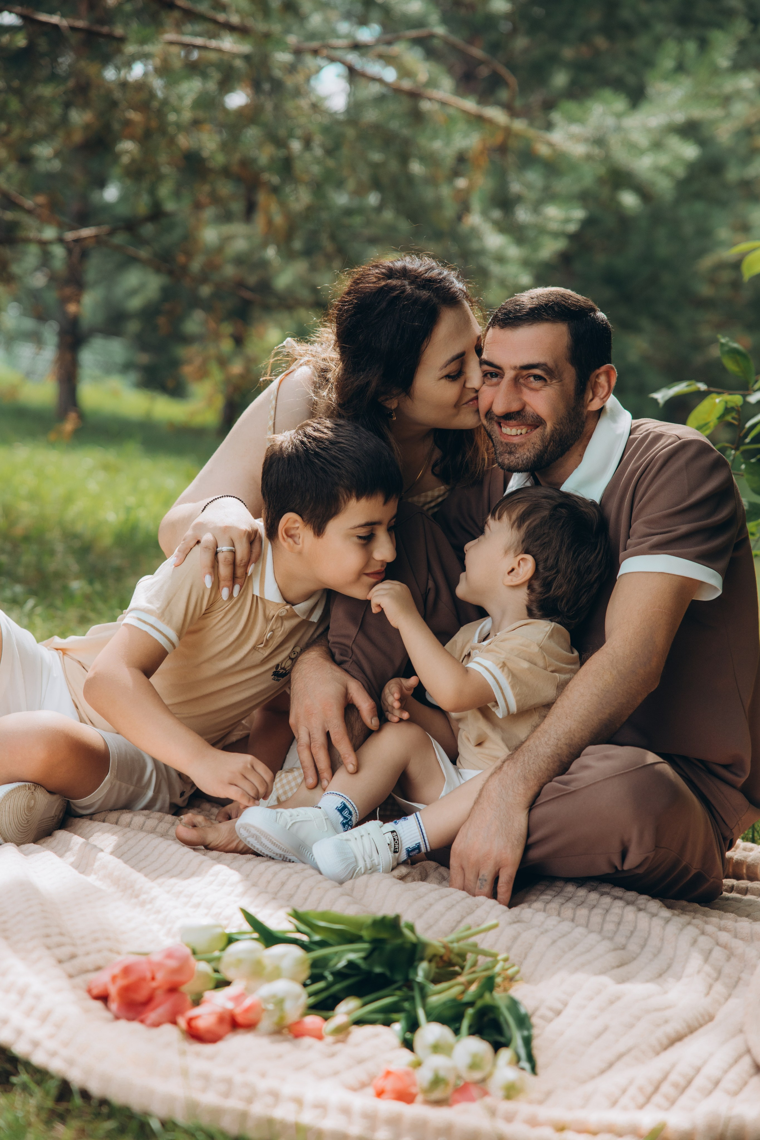 Семейная фотосессия в парке ЦПКиО. Свадебный, семейный фотограф в Иркутске Светлана Макаричева