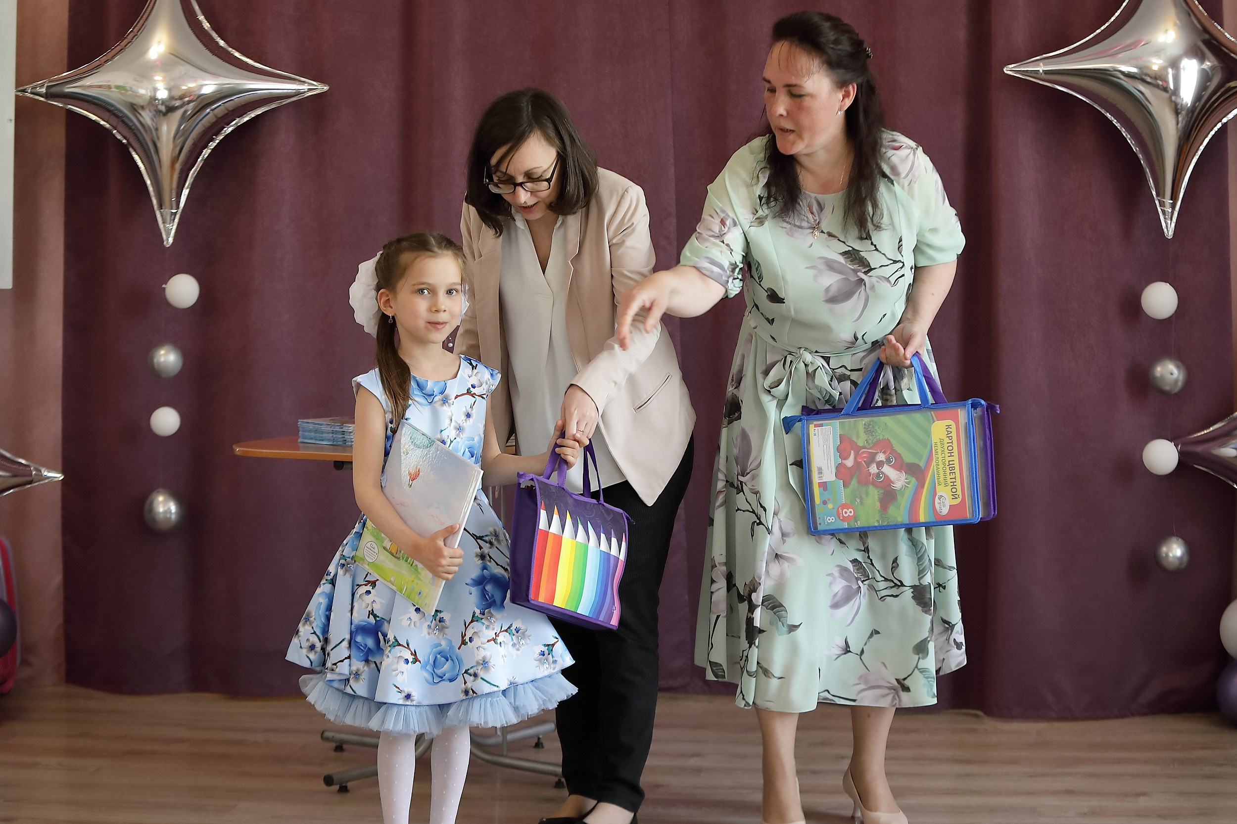 Фотосессия выпускного в детском саду. Свадебный и семейный фотограф и видеограф в Екатеринбурге Полянские Тимур и Анастасия