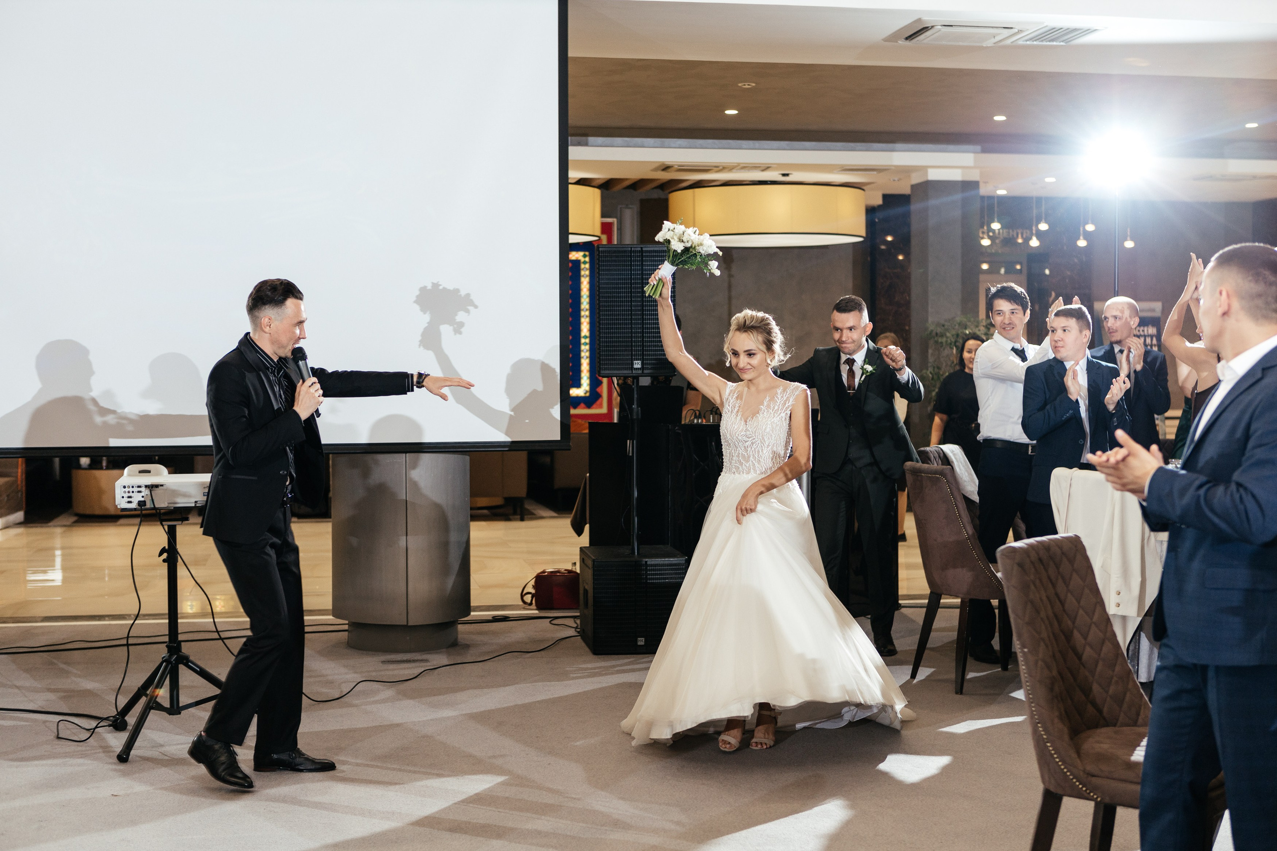 Свадебный фотограф Уфа — Руслан ГабдлисламовЖивые эмоции, красивые кадры, воспоминания на всю жизнь.Работаю по всей Республике Башкортоста. Свадебный фотограф Уфа Руслан Габдлисламов