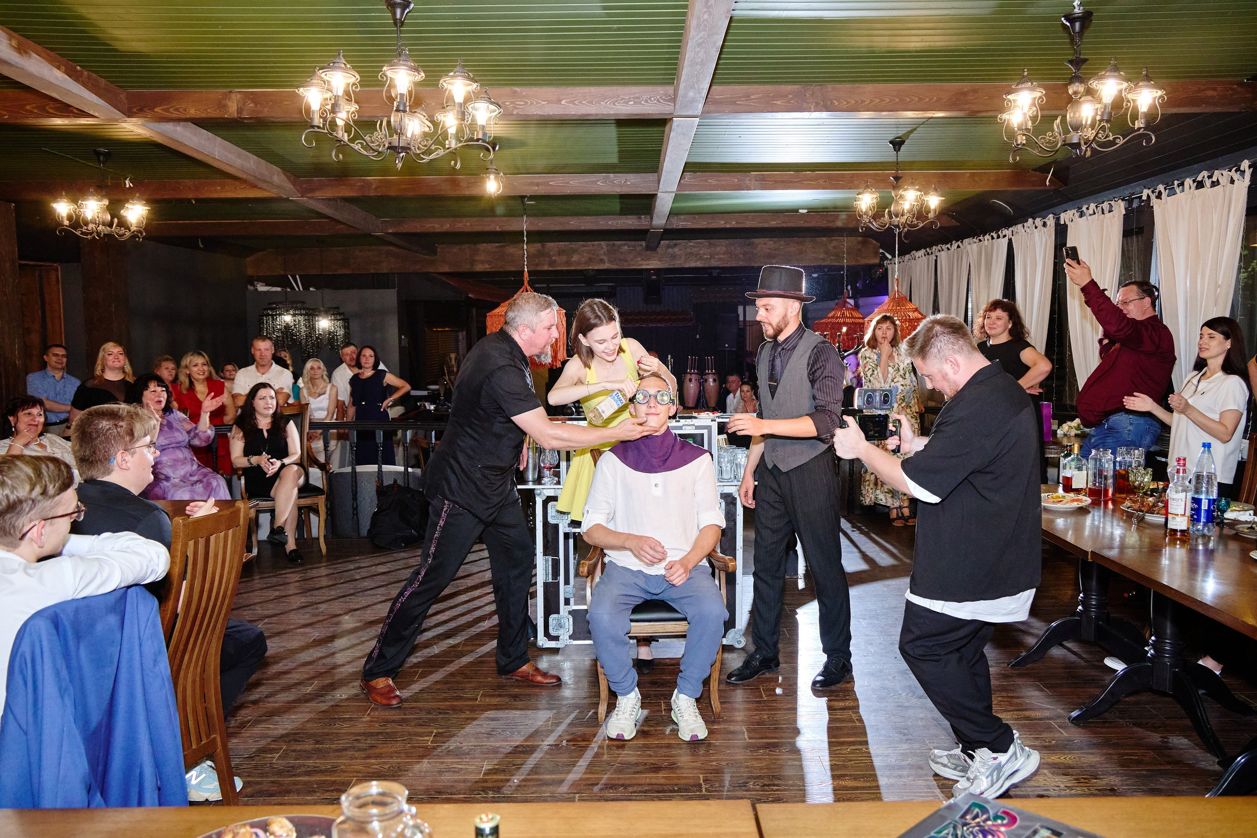 Выпускной 35 Сош. Фотограф Выпускные альбомы Таганрог Сергей Коробченко