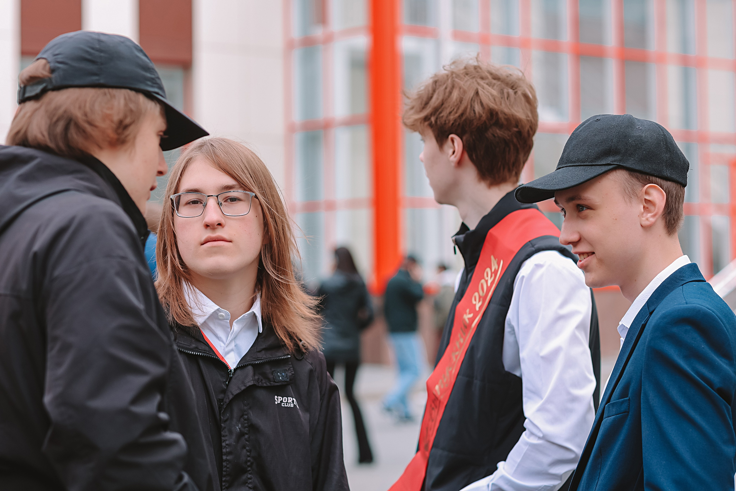 Последний звонок. Семейный фотограф Тюмень, фотограф на роды Салмина Мария