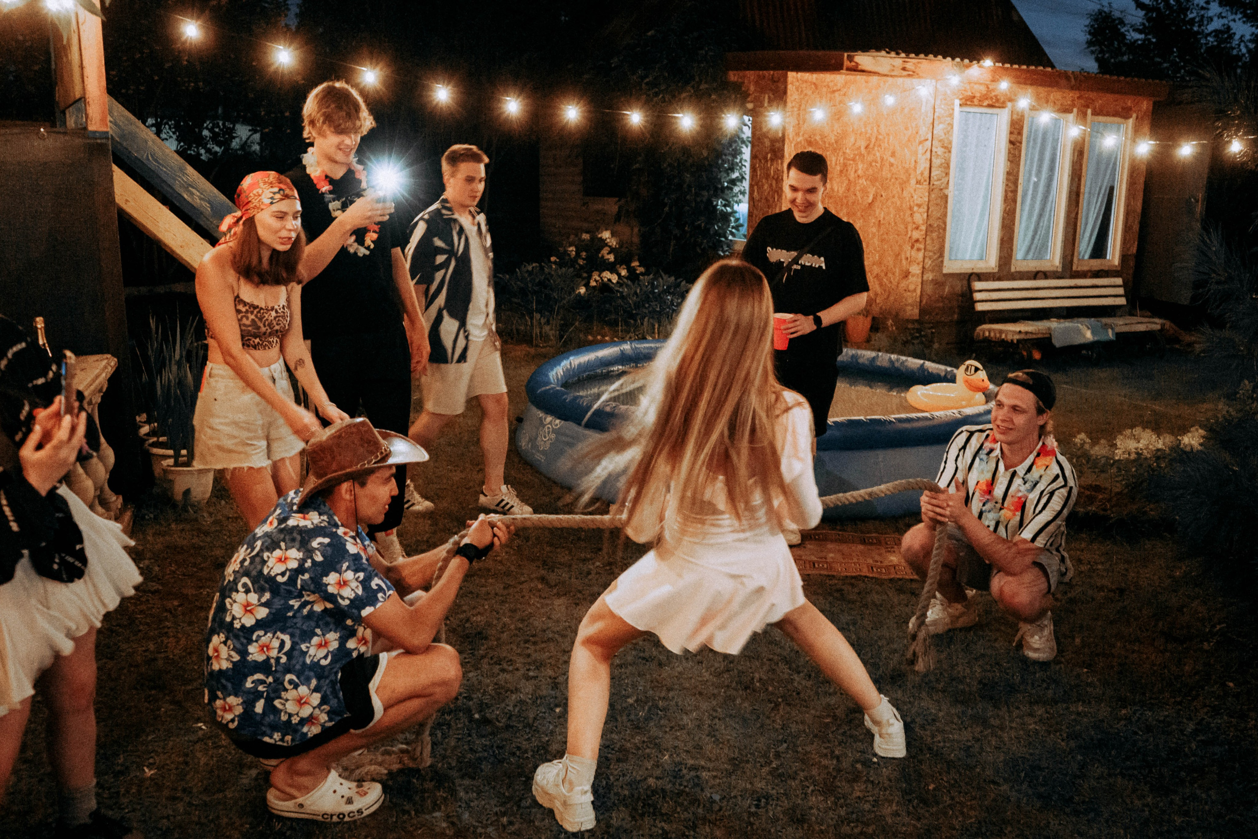 Гавайская вечеринка. Кир Анисин. Режиссер & фотограф