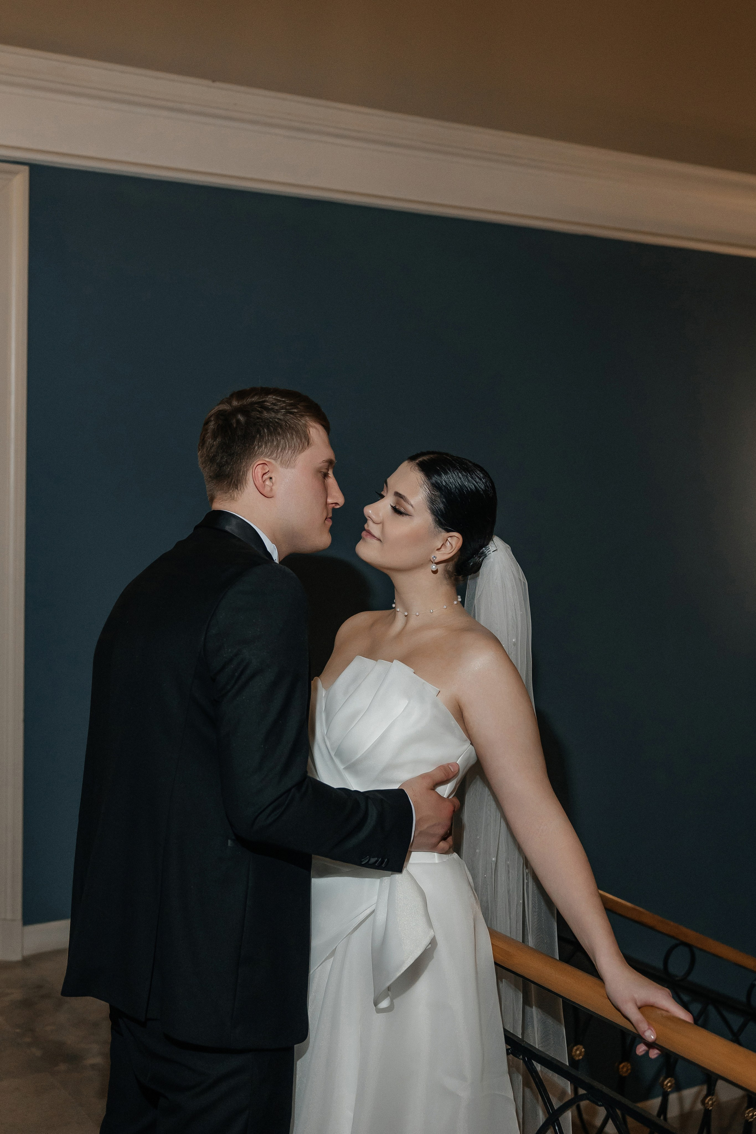 Свадебная фотосессия в Усадьбе Васильчиковых (музей военной формы)