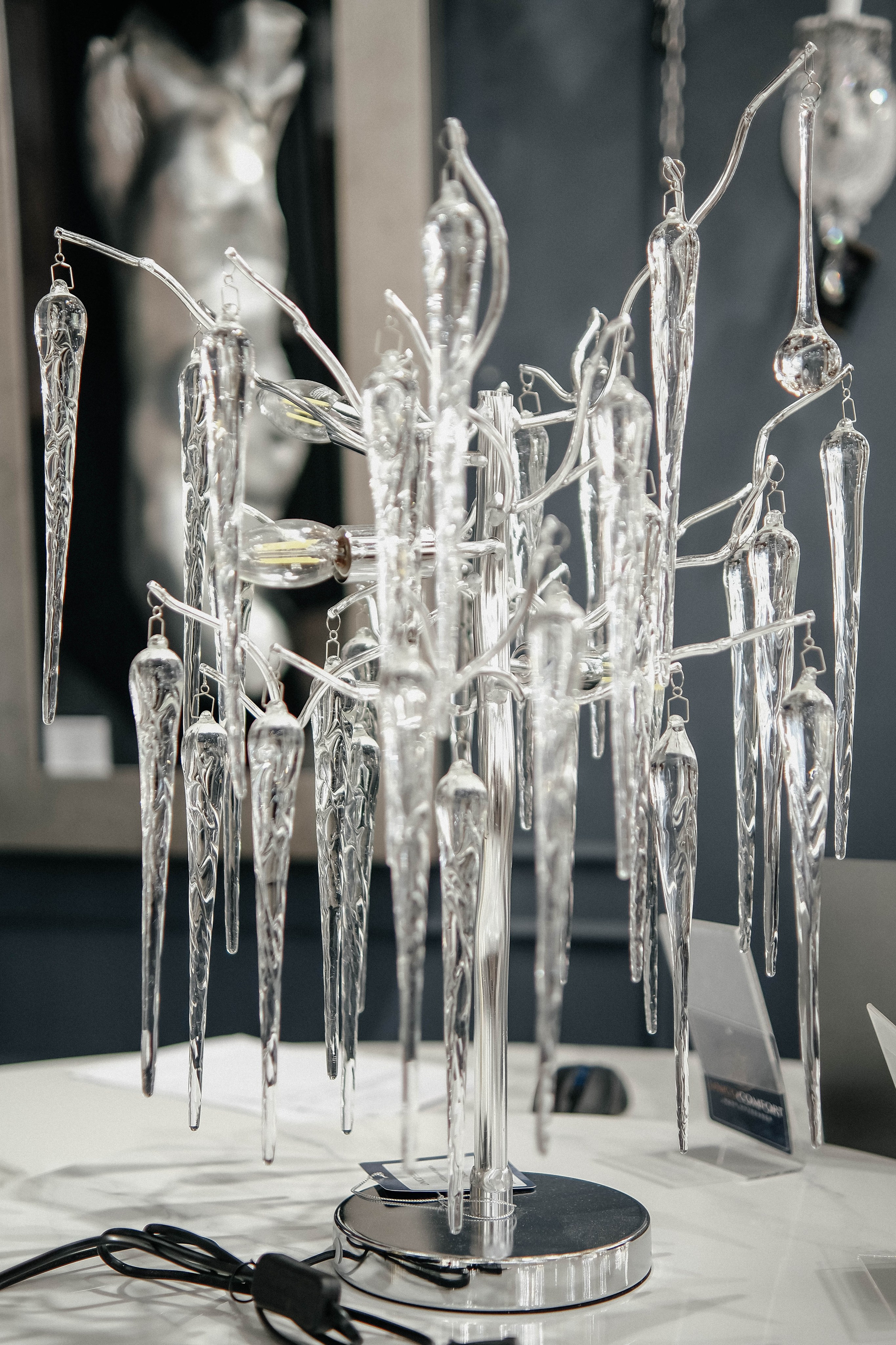 Контент для магазина дизайнерских вещей. Главная