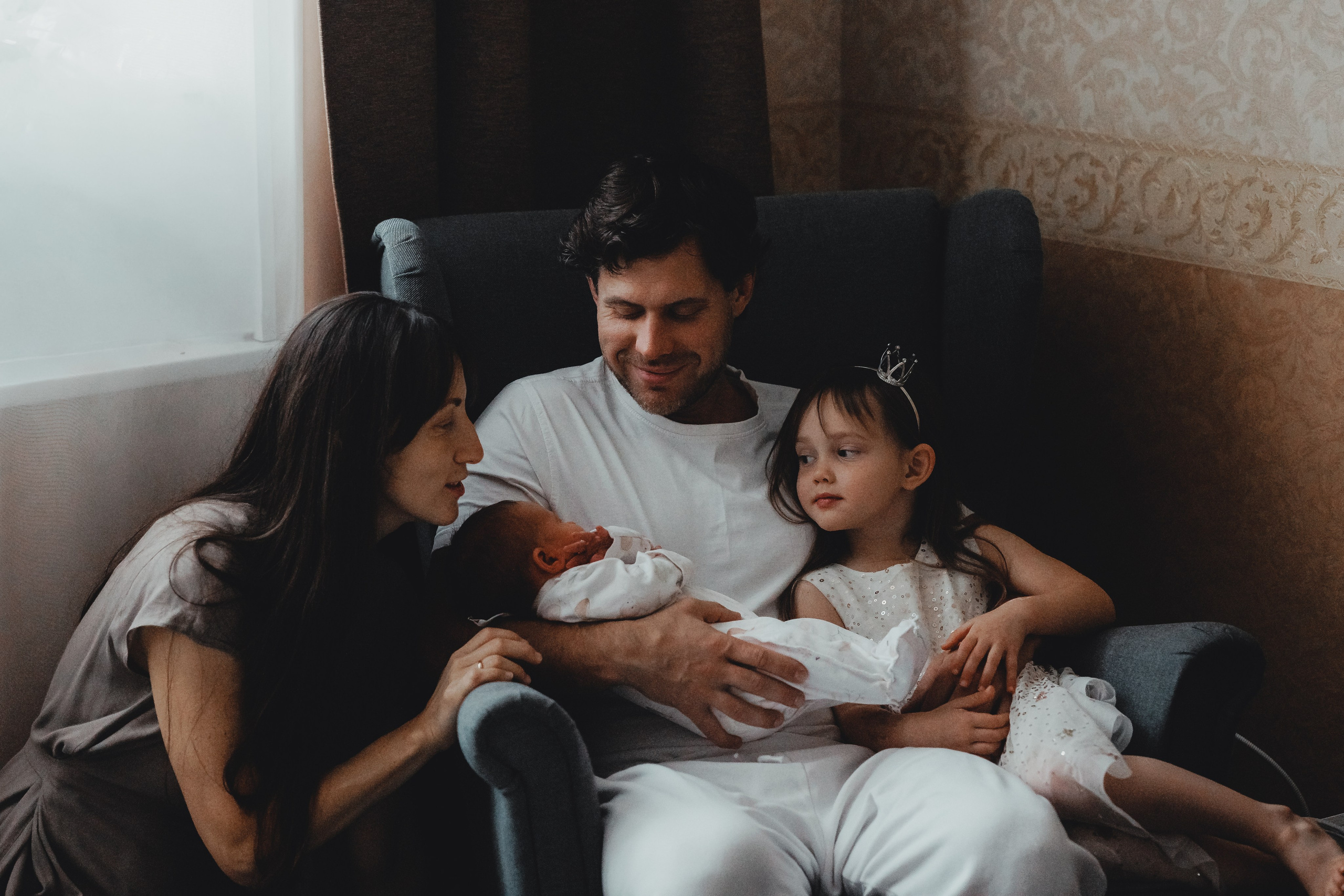 С новорожденным. Лайф стайл. Фотограф Елена Бабушкина