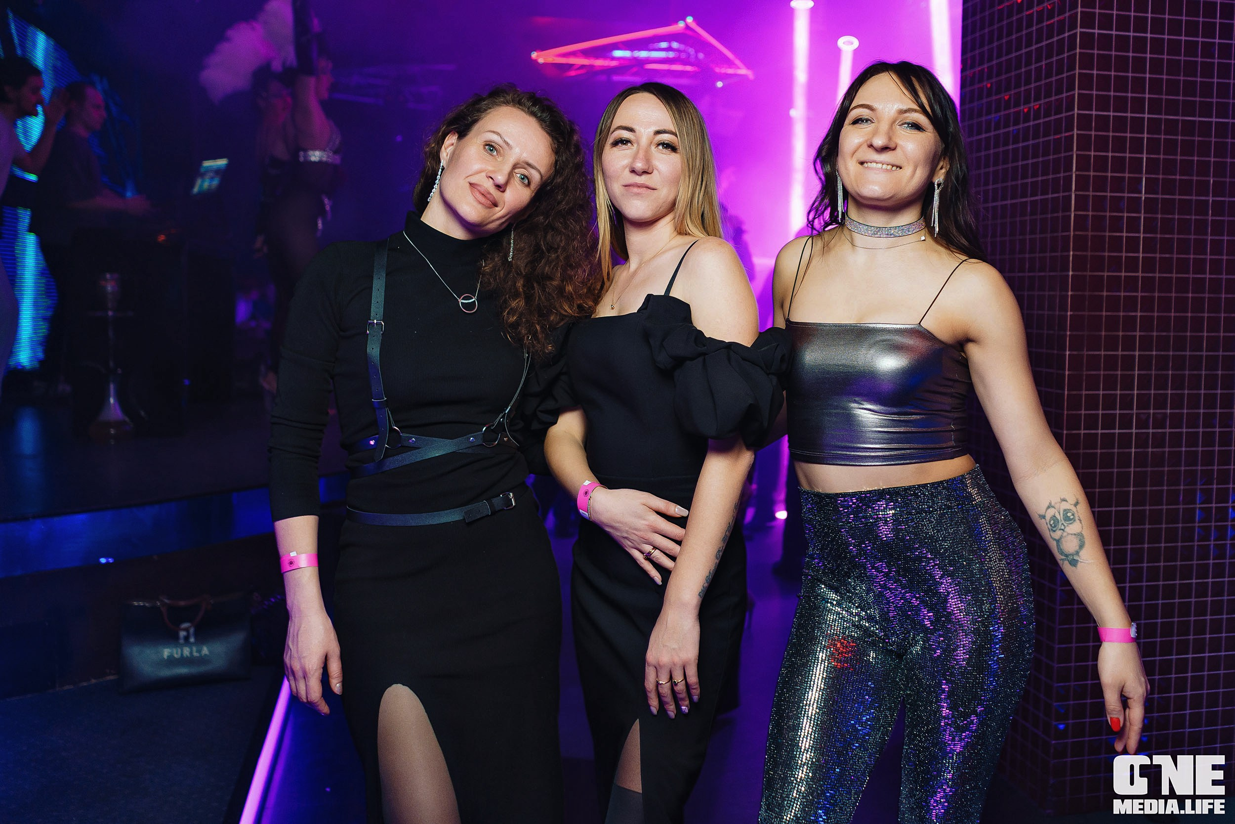 Фоторепортаж из Планеты. One Media Life: фоторепортажи, фотоотчеты с мероприятий и заведений