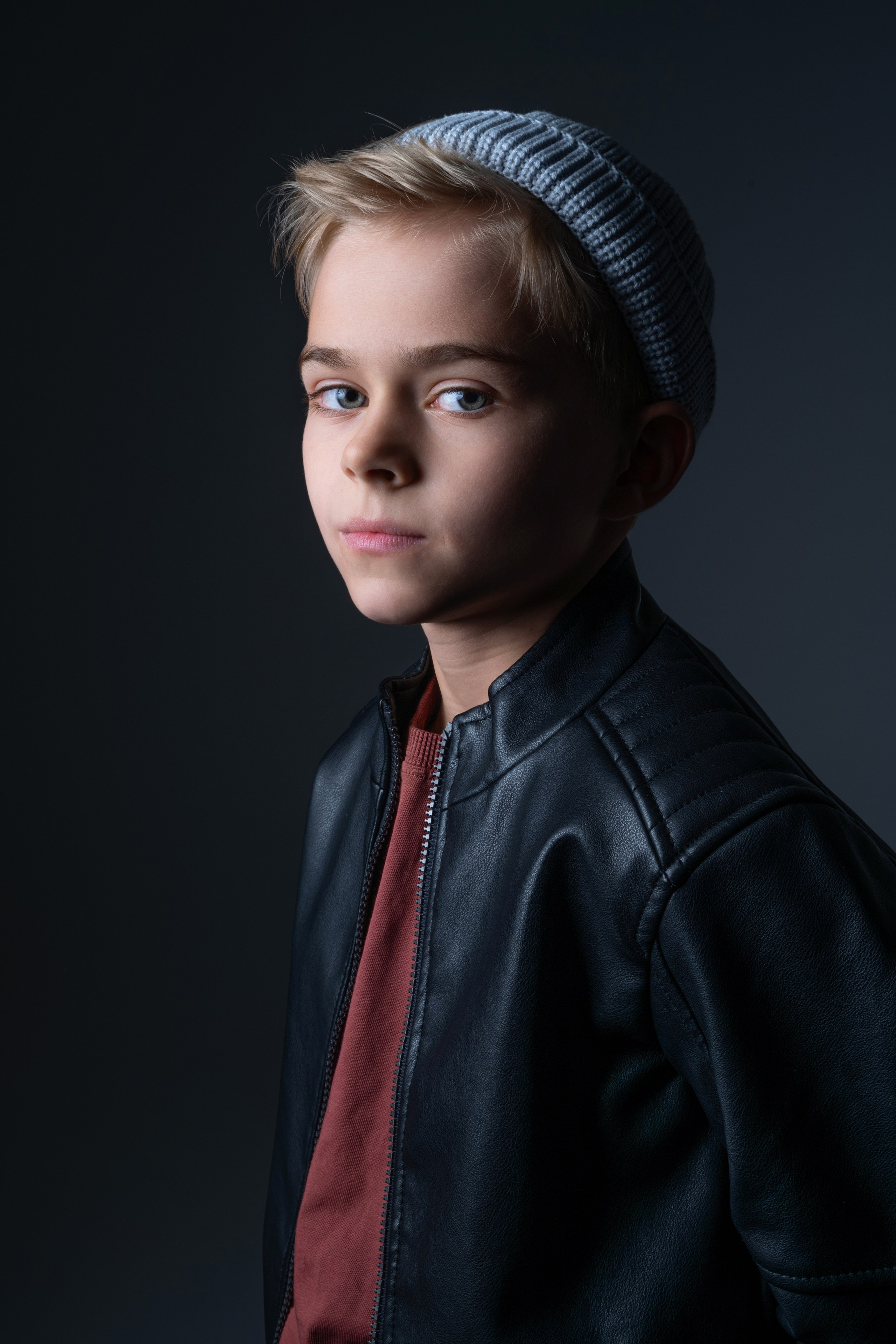 Иван. Фотограф Москва Виктория Вишневская актерское / модельное портфолио