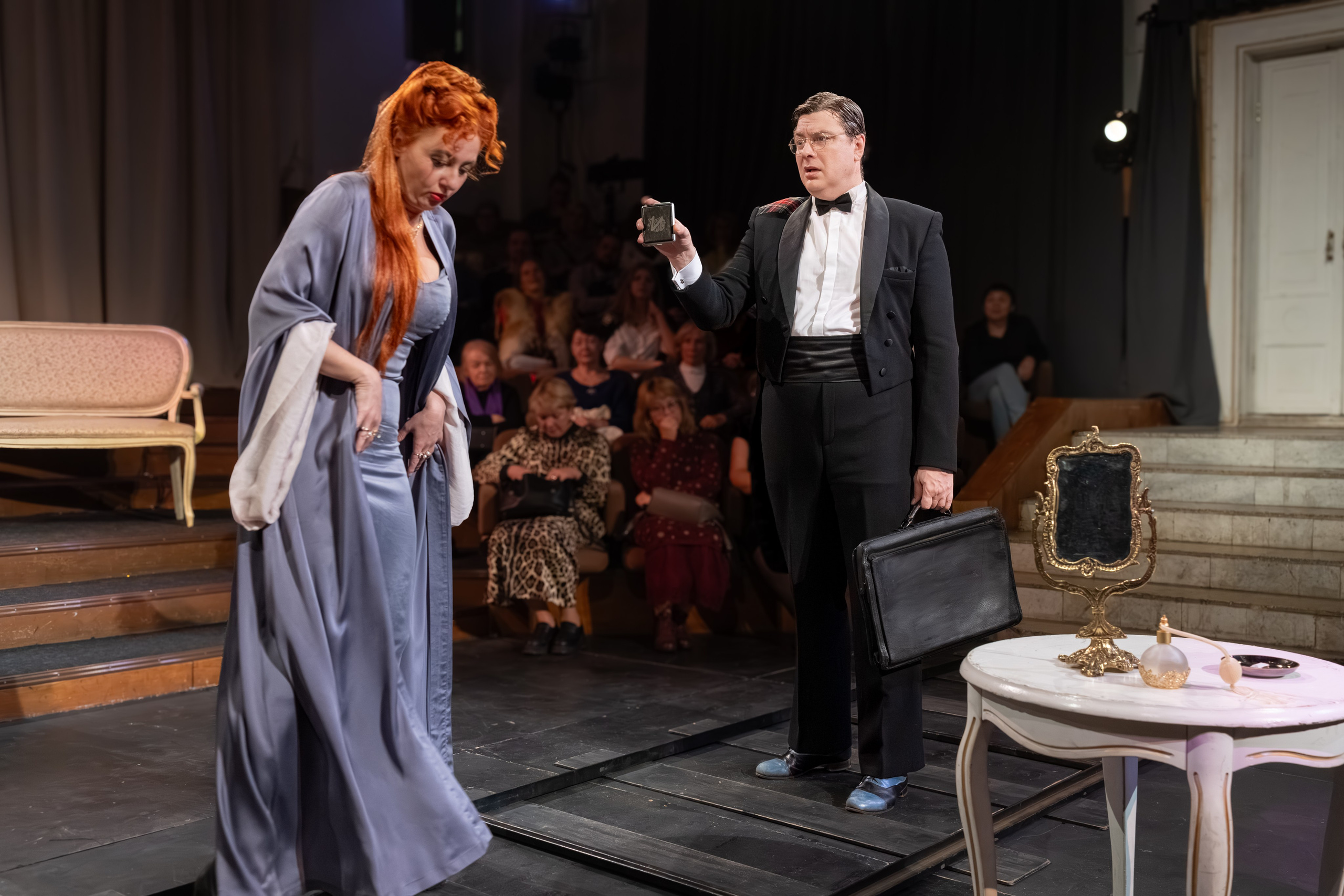 Театр Сфера: Гнездо перелётных птиц (100-й спекталь). Сайт фотографа Сергея Абрамова