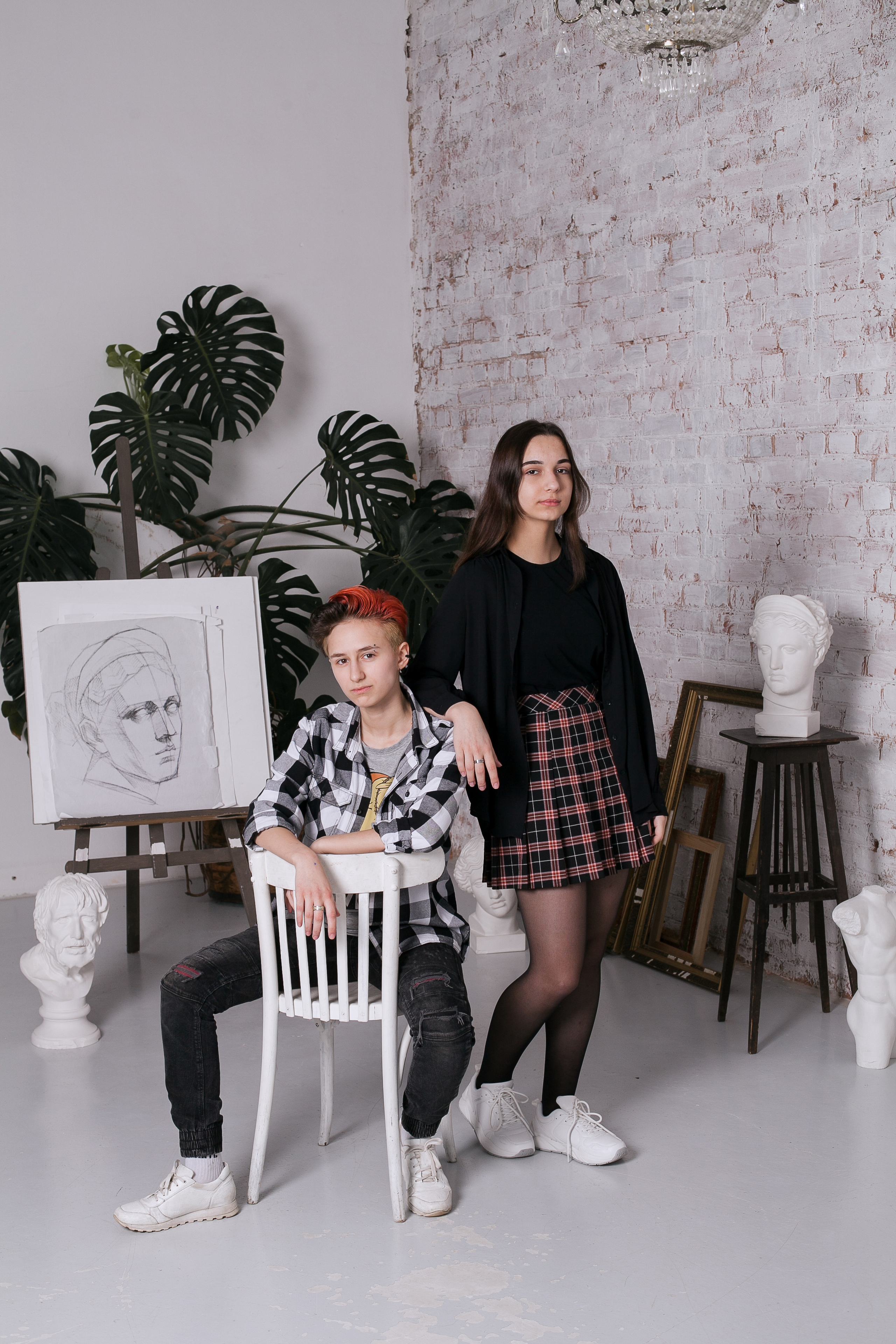 9 класс 37 школа Ярославль. Ирина Коновалова школьный фотограф. Выпускные альбомы Ярославль